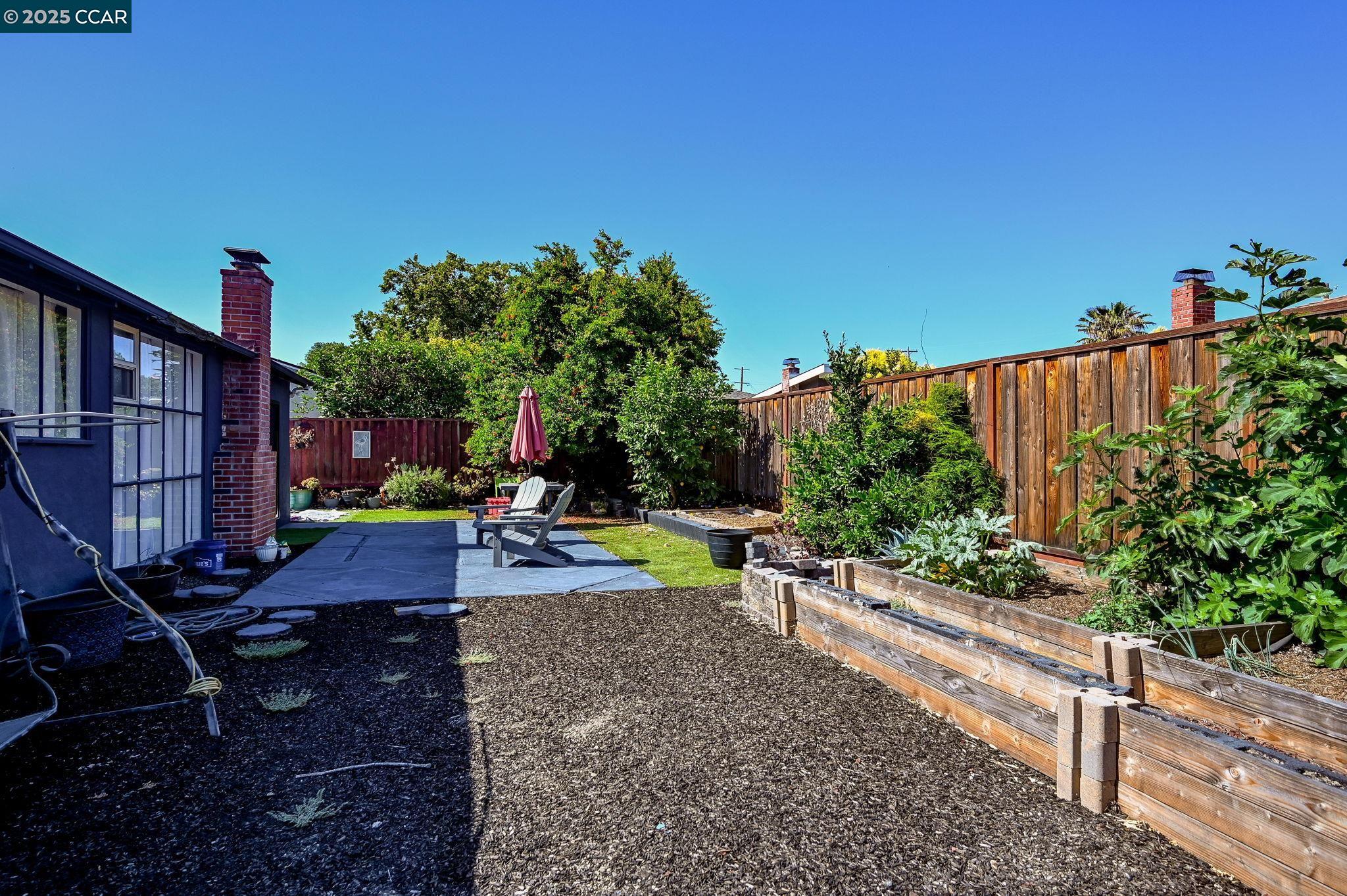 Detail Gallery Image 26 of 32 For 3189 Fitzpatrick Dr, Concord,  CA 94519 - 3 Beds | 2 Baths
