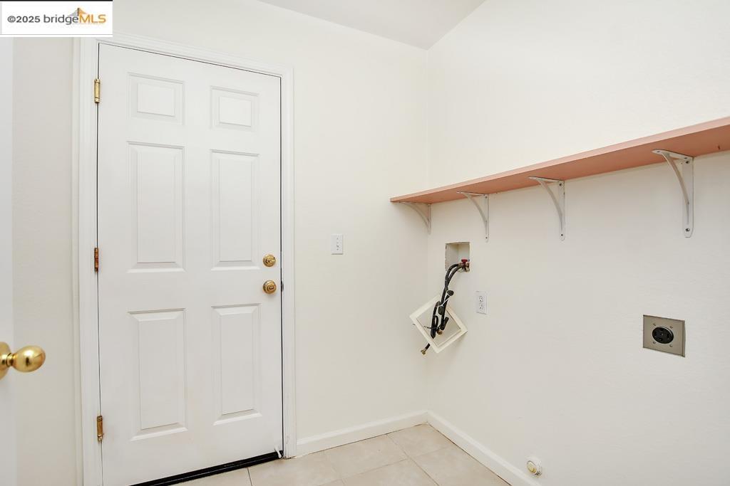 Detail Gallery Image 22 of 32 For 1754 Ray Wise Ln, Tracy,  CA 95376 - 4 Beds | 2 Baths