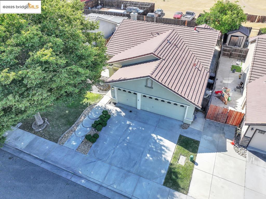 Detail Gallery Image 28 of 32 For 1754 Ray Wise Ln, Tracy,  CA 95376 - 4 Beds | 2 Baths