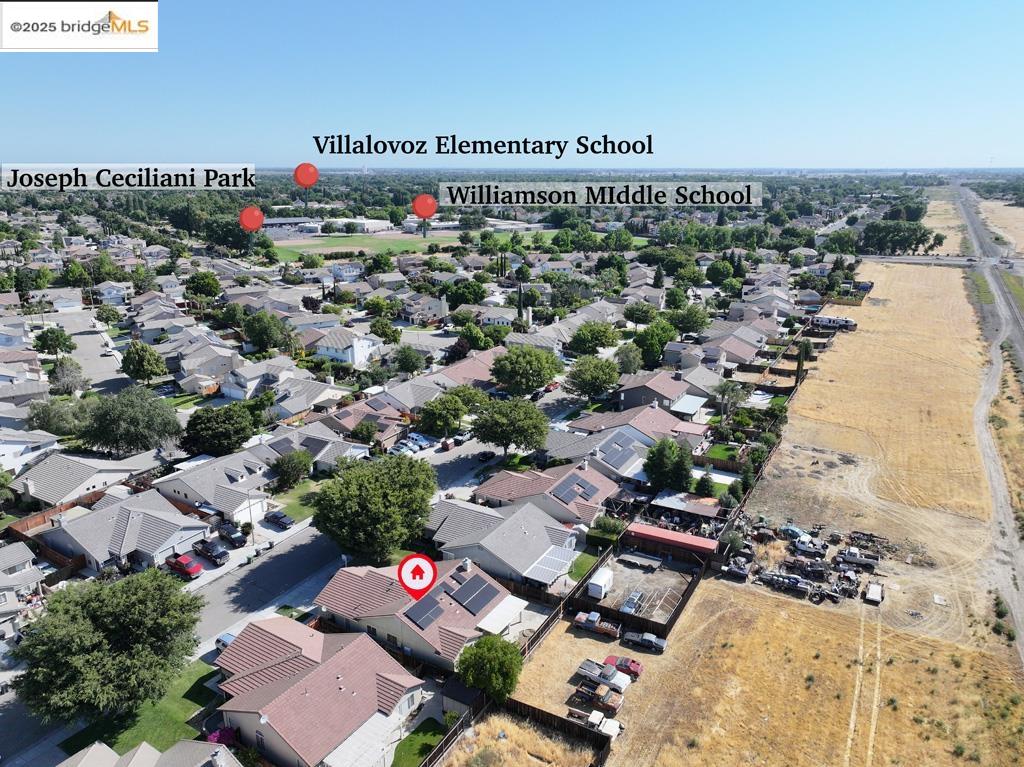 Detail Gallery Image 32 of 32 For 1754 Ray Wise Ln, Tracy,  CA 95376 - 4 Beds | 2 Baths