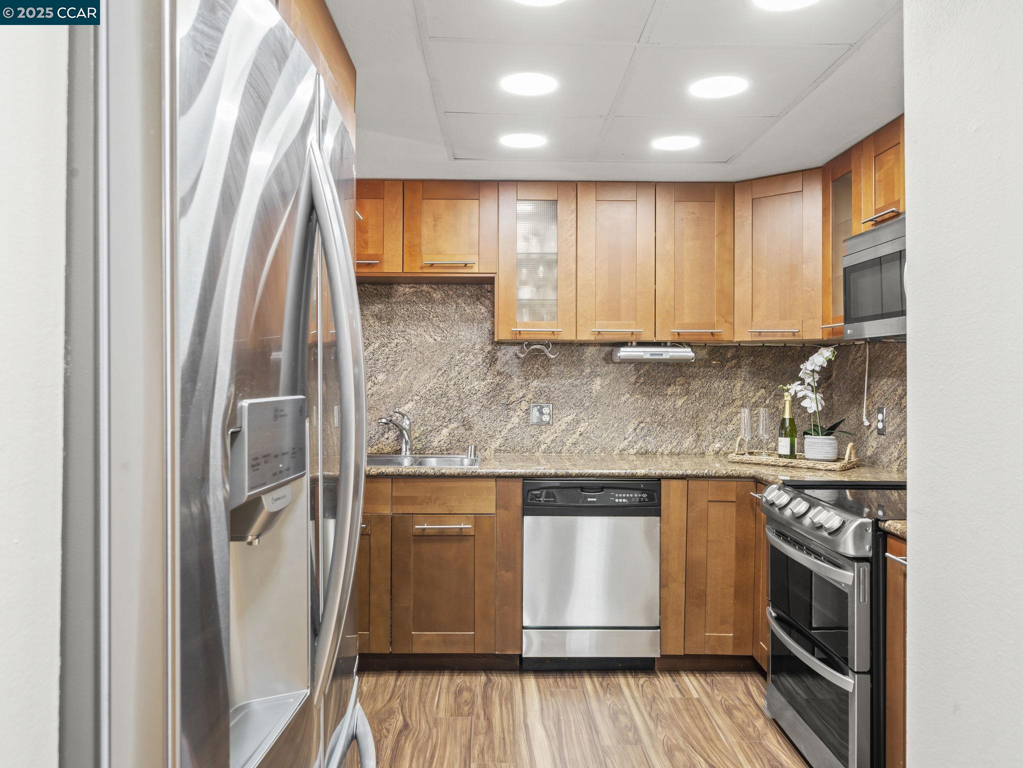 Photo #11: 41099475 Listing: Photo #11