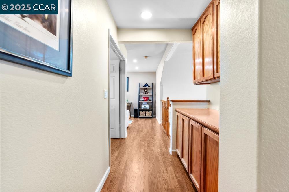 Detail Gallery Image 30 of 41 For 737 Hemmingway Ct, Tracy,  CA 95376 - 4 Beds | 2/1 Baths