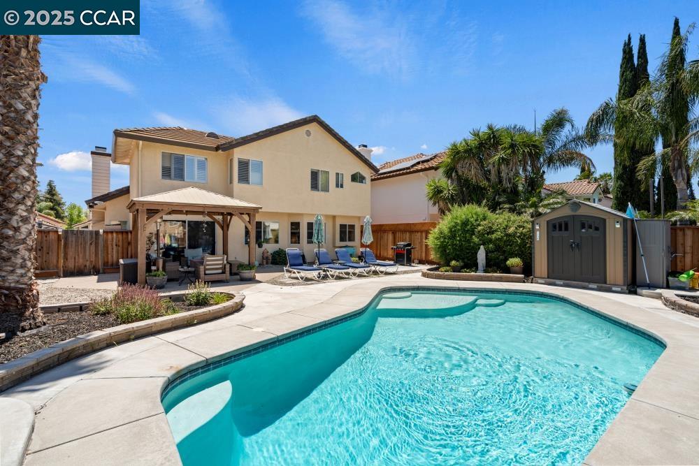 Detail Gallery Image 32 of 41 For 737 Hemmingway Ct, Tracy,  CA 95376 - 4 Beds | 2/1 Baths