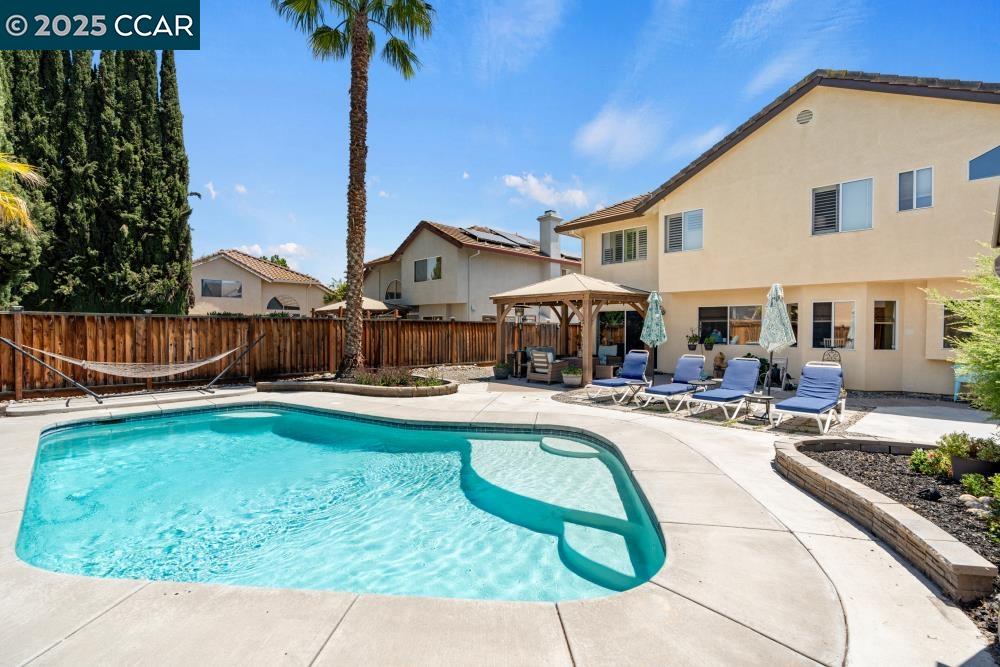 Detail Gallery Image 37 of 41 For 737 Hemmingway Ct, Tracy,  CA 95376 - 4 Beds | 2/1 Baths