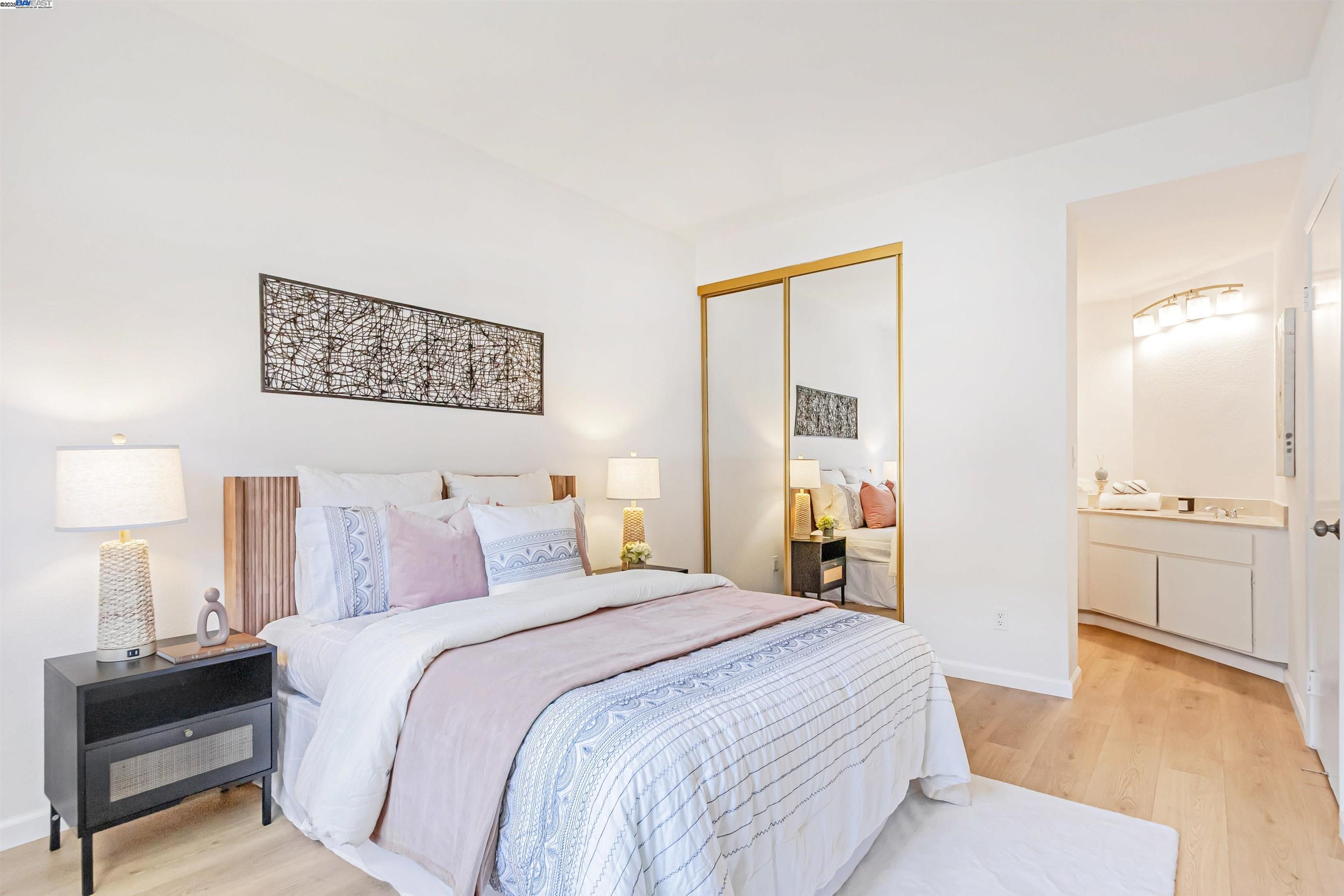 Detail Gallery Image 18 of 36 For 256 Shadow Run Dr, San Jose,  CA 95110 - 2 Beds | 2 Baths