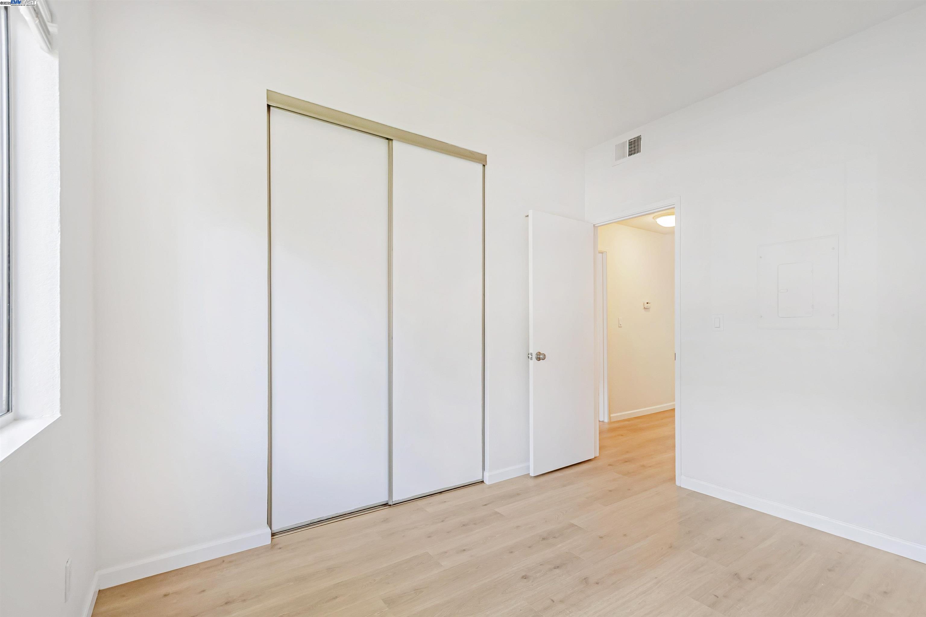Detail Gallery Image 25 of 36 For 256 Shadow Run Dr, San Jose,  CA 95110 - 2 Beds | 2 Baths