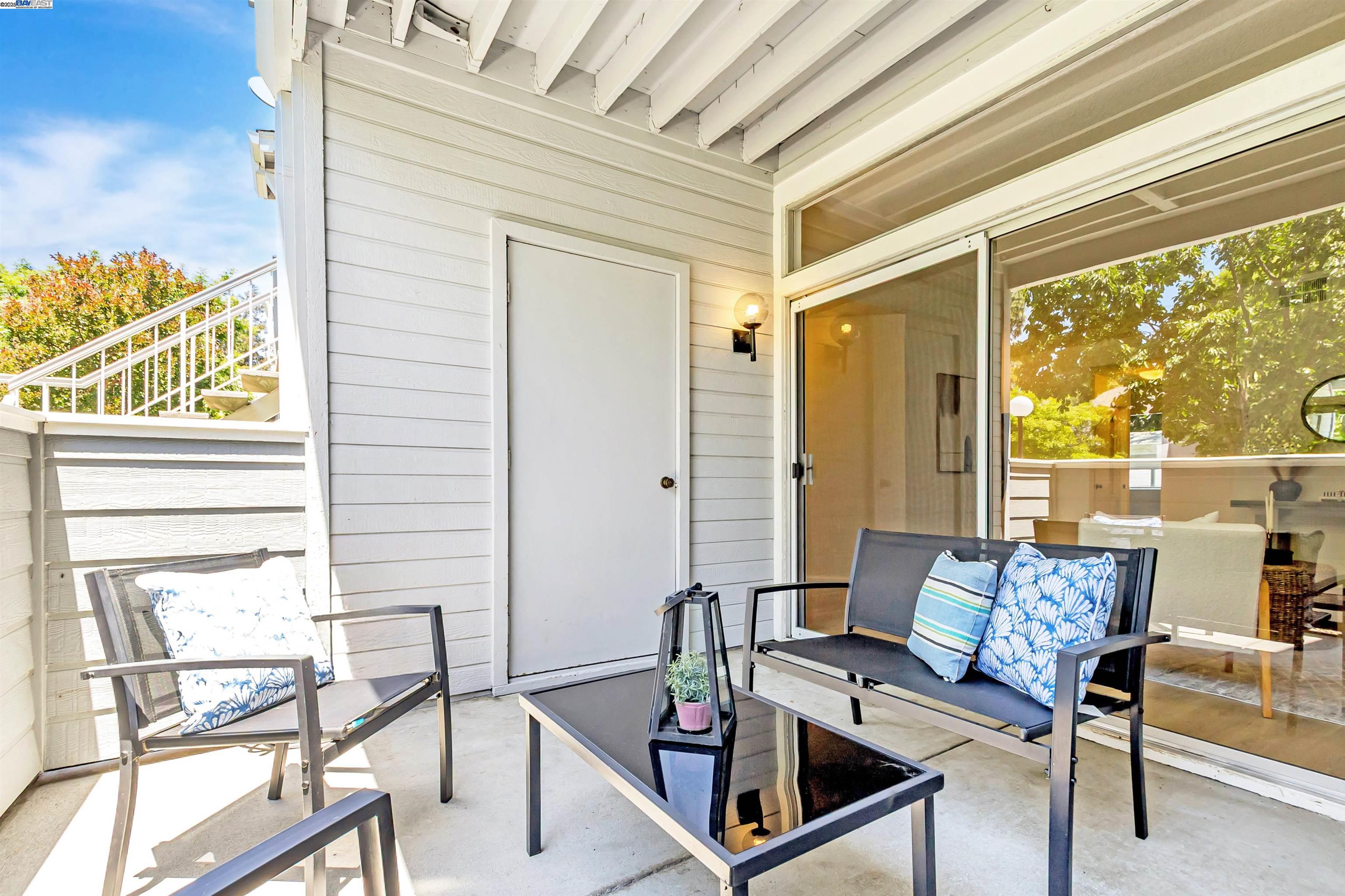 Detail Gallery Image 29 of 36 For 256 Shadow Run Dr, San Jose,  CA 95110 - 2 Beds | 2 Baths