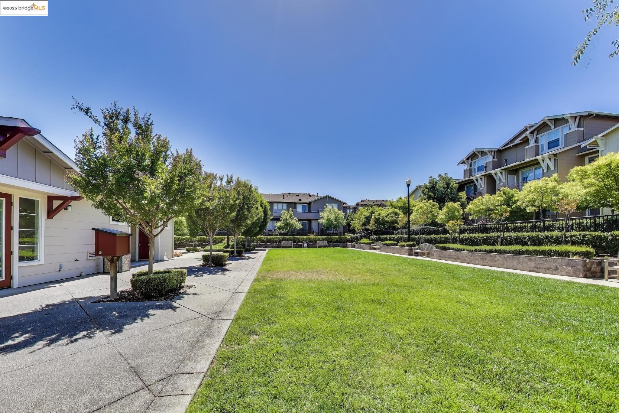 Photo #30: 41099488 Listing: Photo #30