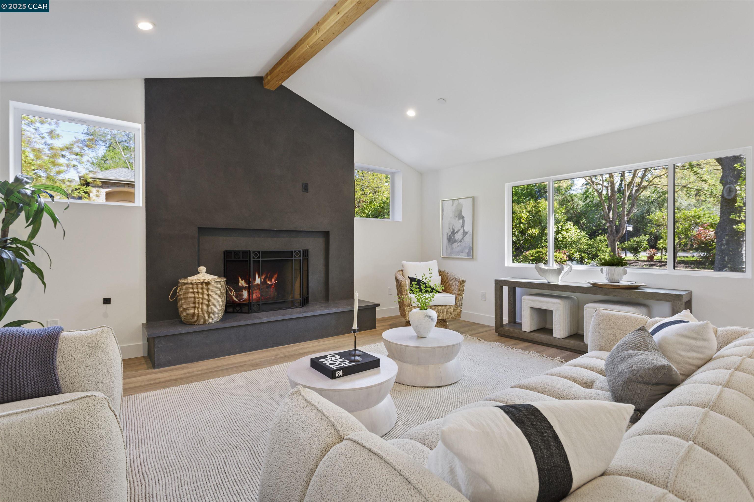 Detail Gallery Image 2 of 56 For 2559 Romley Ln, Alamo,  CA 94507 - 4 Beds | 3/2 Baths