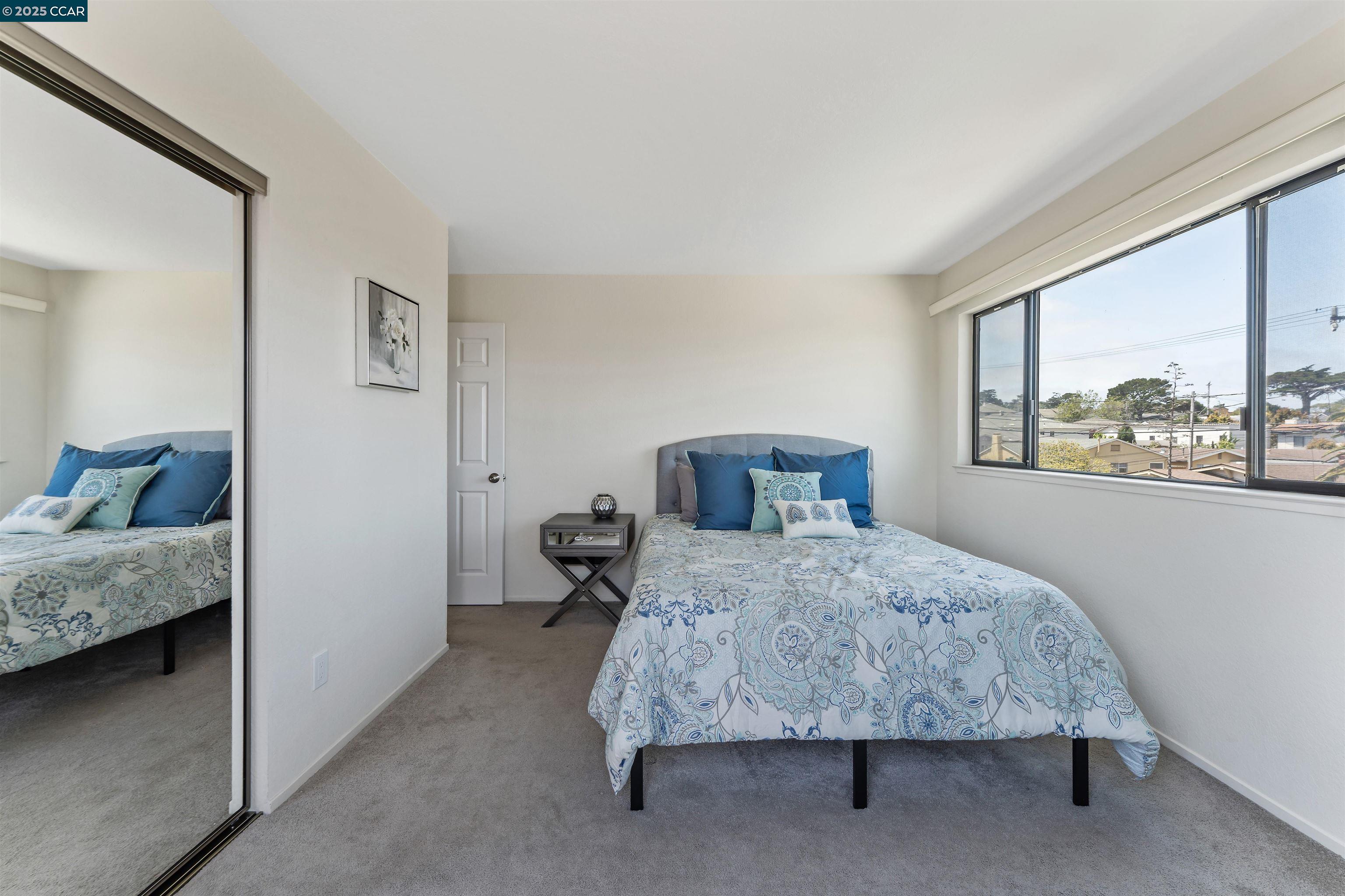 Detail Gallery Image 15 of 27 For 402 Watson #5,  Monterey,  CA 92940 - 2 Beds | 2 Baths