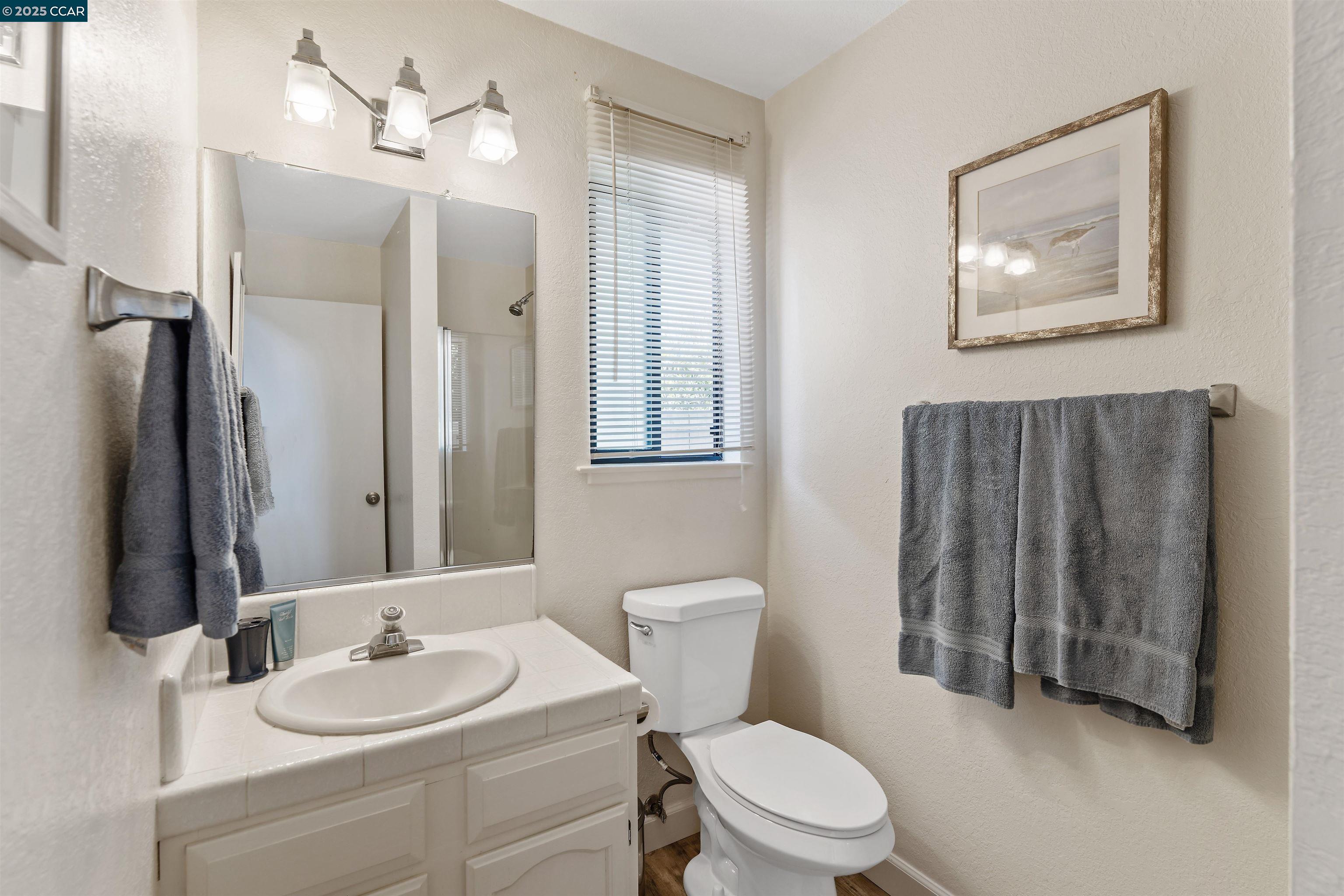 Detail Gallery Image 19 of 27 For 402 Watson #5,  Monterey,  CA 92940 - 2 Beds | 2 Baths