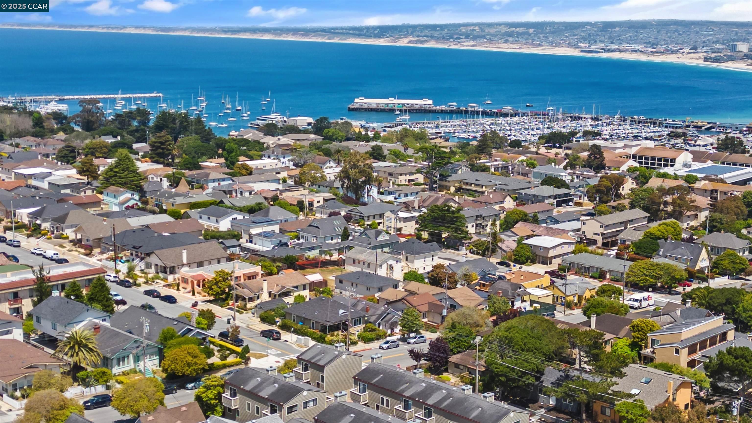 Detail Gallery Image 21 of 27 For 402 Watson #5,  Monterey,  CA 92940 - 2 Beds | 2 Baths