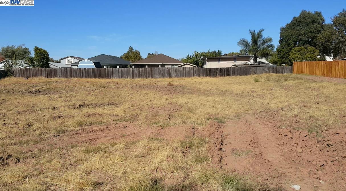 Detail Gallery Image 7 of 9 For 000 Fairbanks Ave, Sacramento,  CA 95838 - – Beds | – Baths