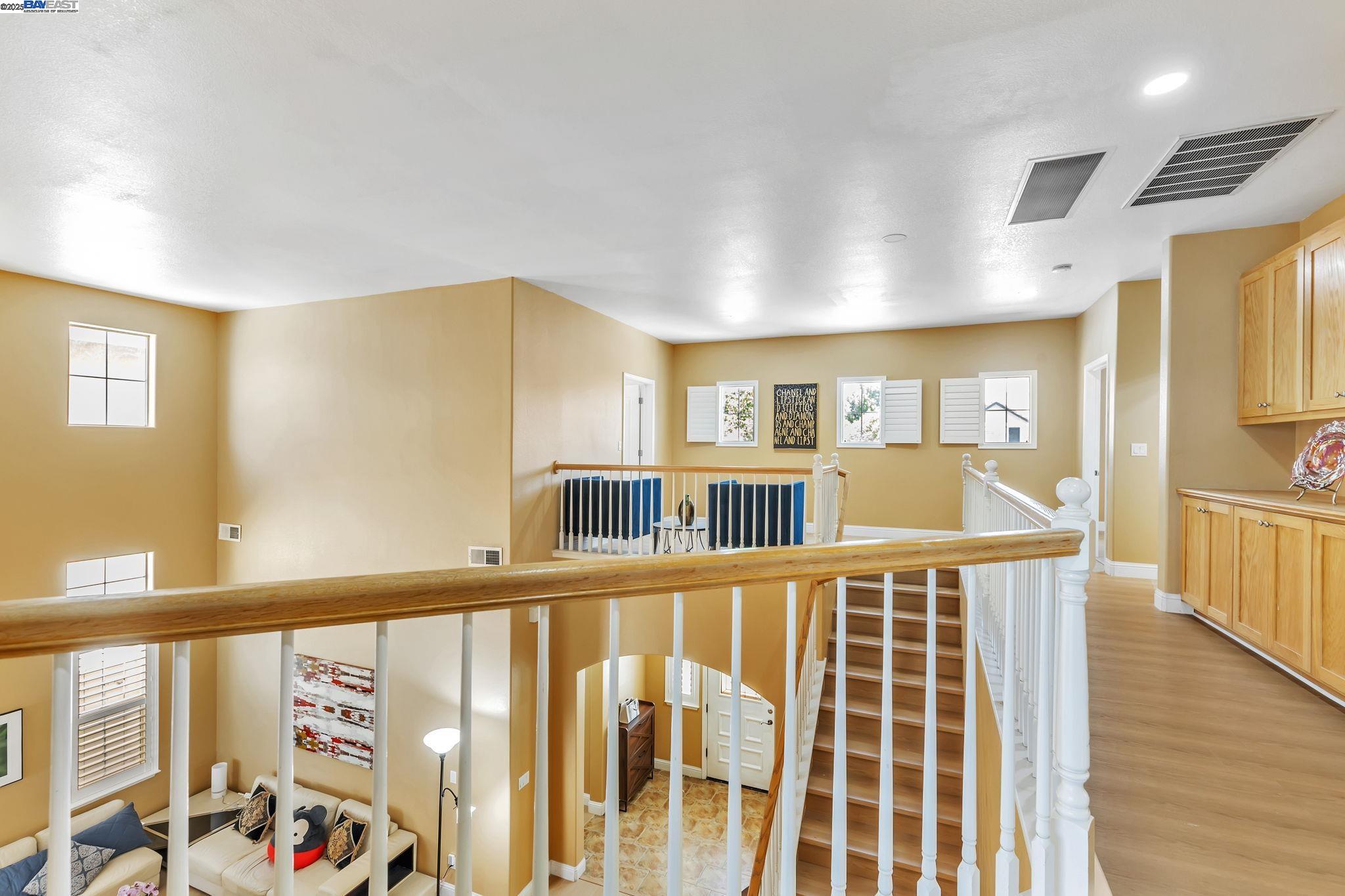 Detail Gallery Image 19 of 49 For 3021 Collingham Ct, Modesto,  CA 95355 - 5 Beds | 3 Baths
