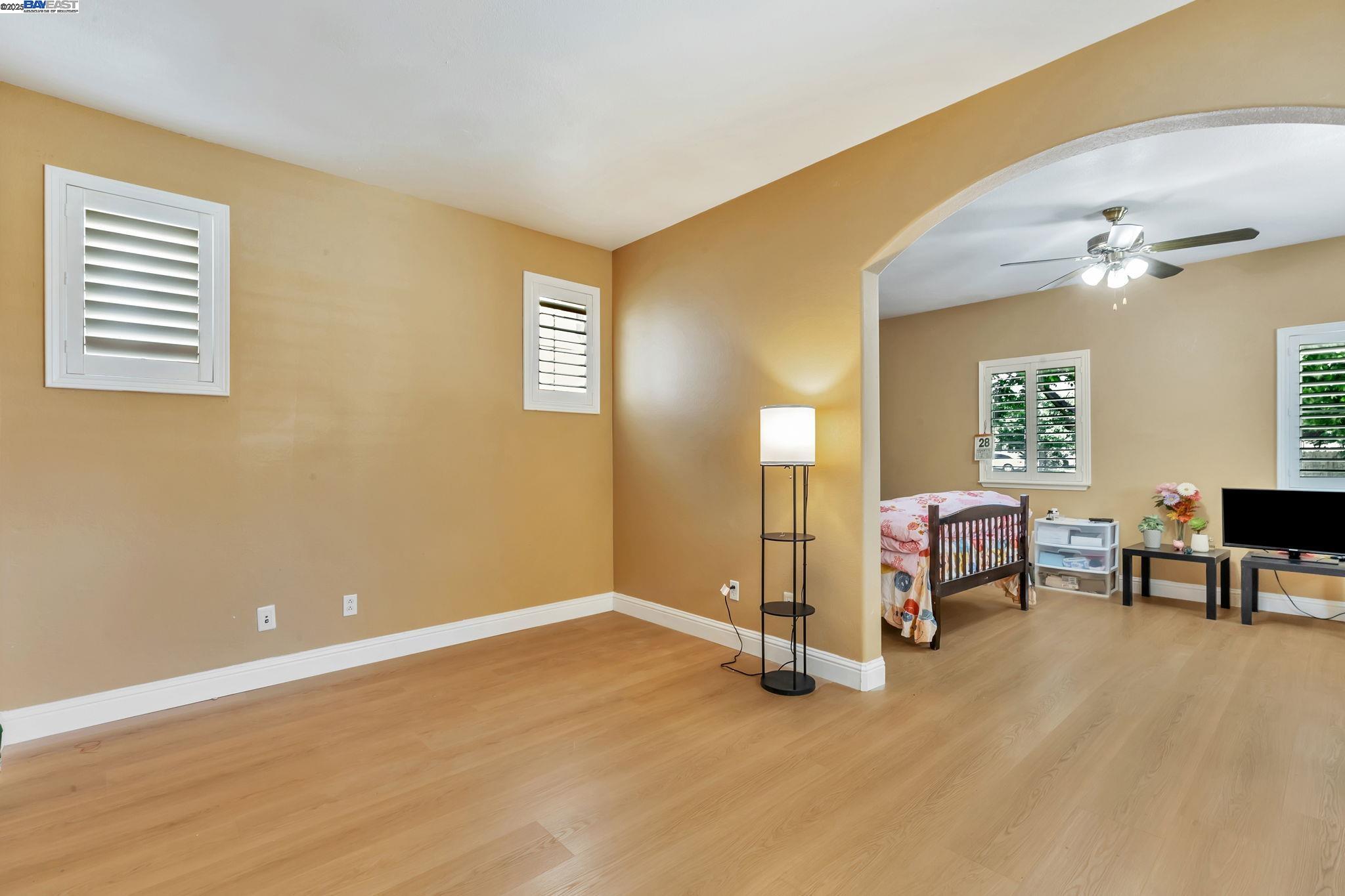 Detail Gallery Image 34 of 49 For 3021 Collingham Ct, Modesto,  CA 95355 - 5 Beds | 3 Baths