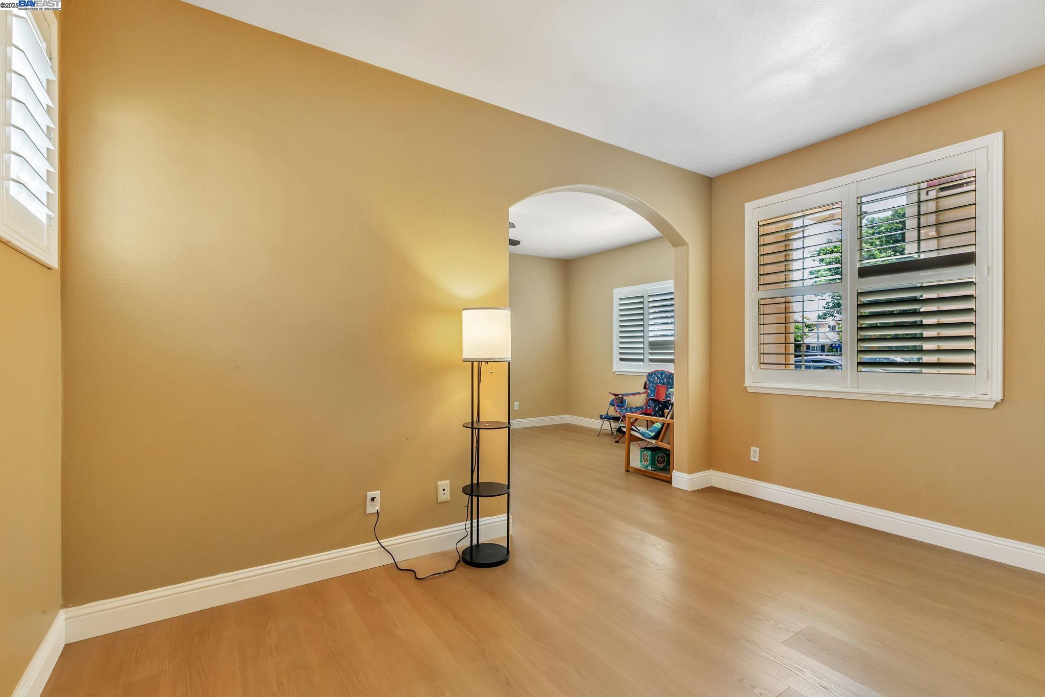 Detail Gallery Image 35 of 49 For 3021 Collingham Ct, Modesto,  CA 95355 - 5 Beds | 3 Baths