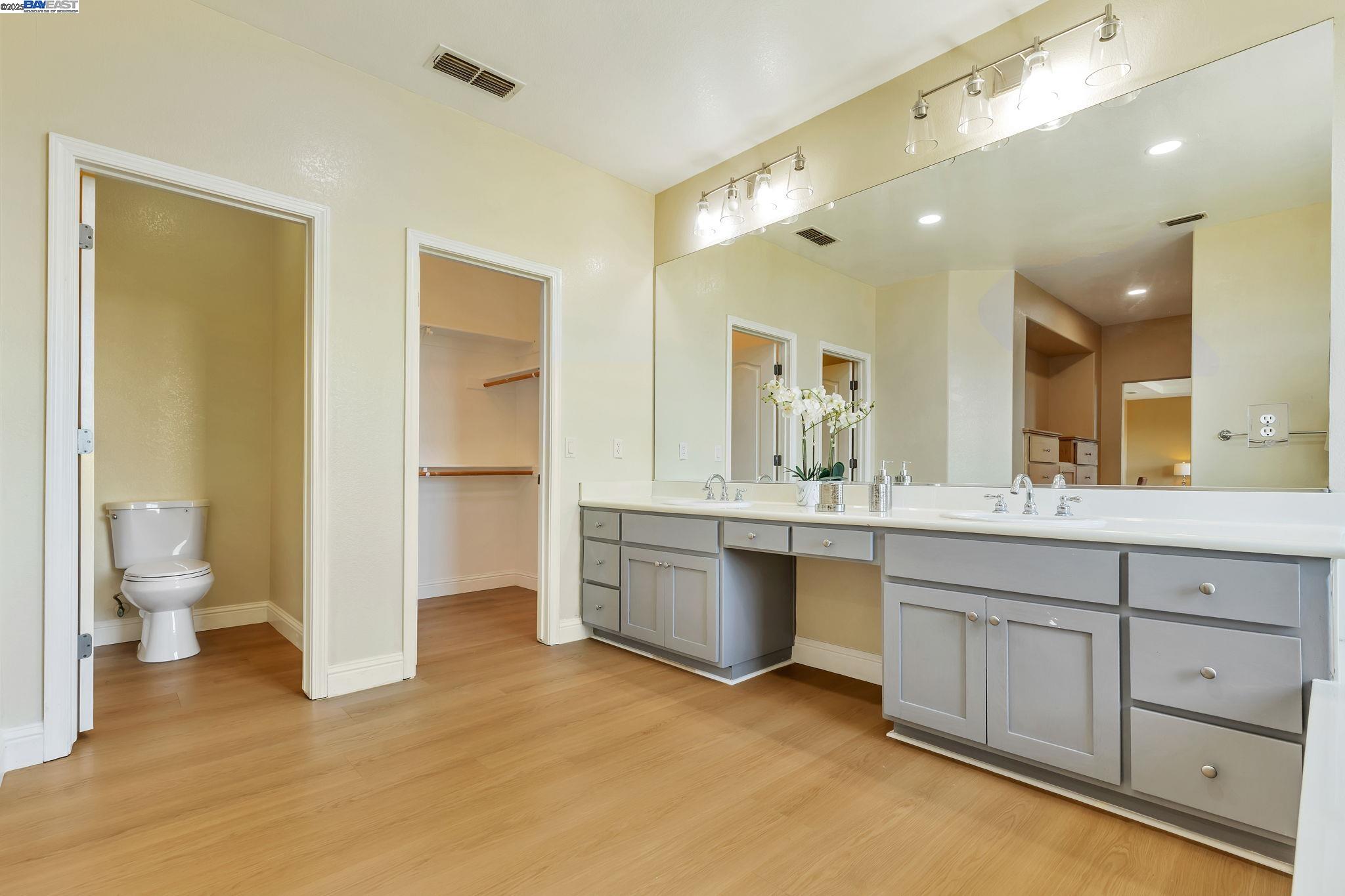 Detail Gallery Image 40 of 49 For 3021 Collingham Ct, Modesto,  CA 95355 - 5 Beds | 3 Baths