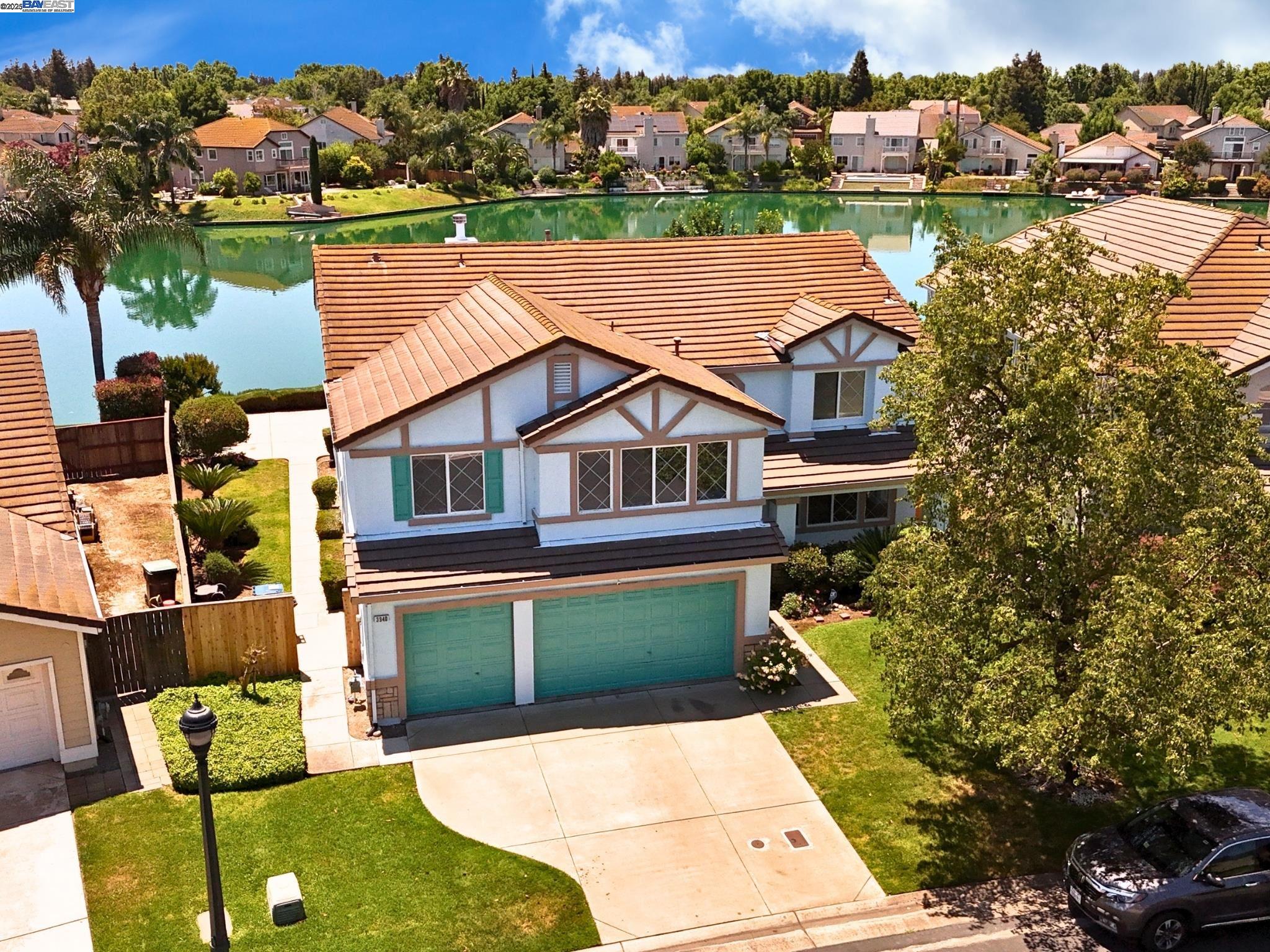 Detail Gallery Image 1 of 53 For 3940 Pine Lake Cir, Stockton,  CA 95219 - 4 Beds | 3 Baths