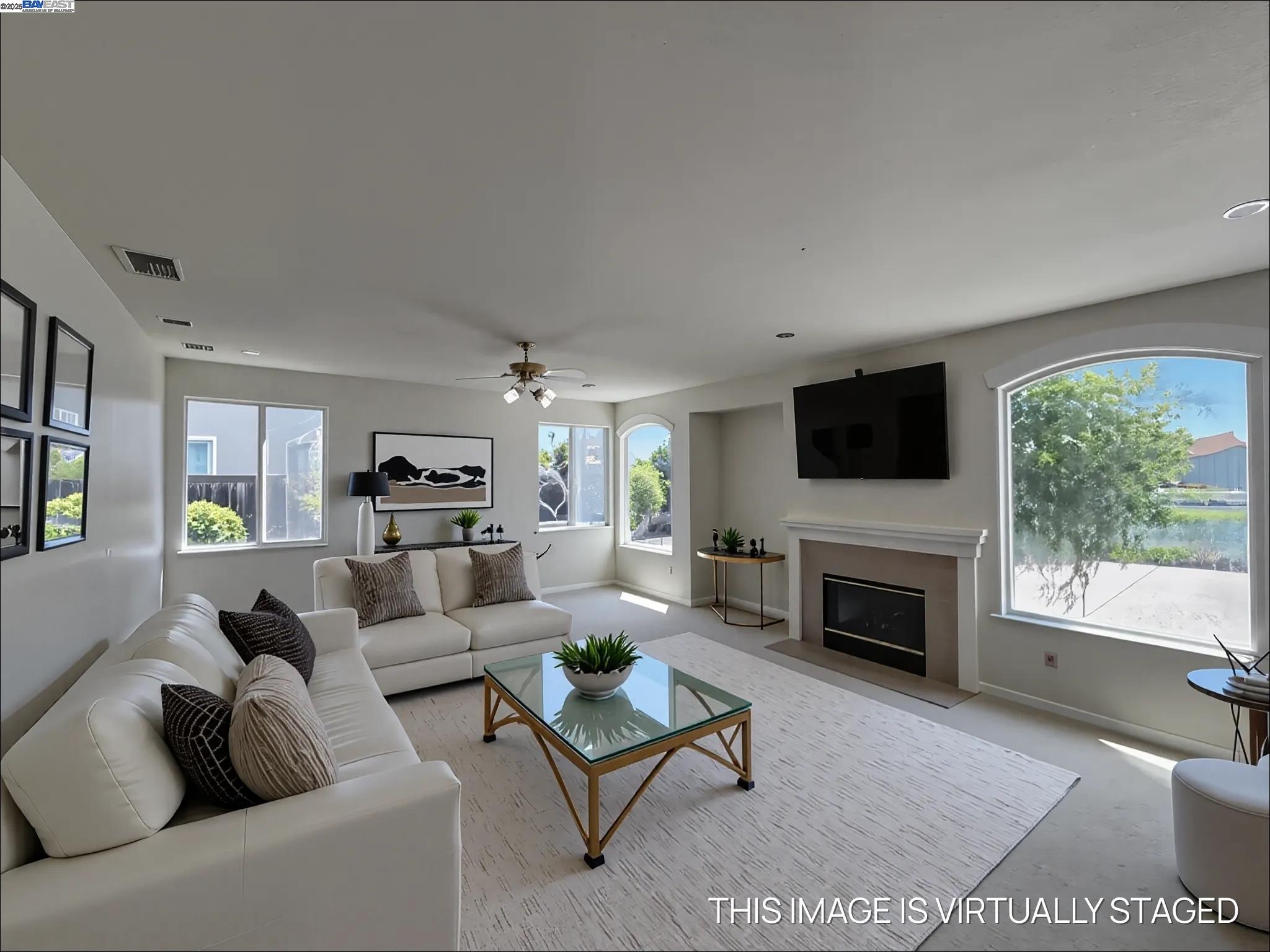Detail Gallery Image 16 of 53 For 3940 Pine Lake Cir, Stockton,  CA 95219 - 4 Beds | 3 Baths
