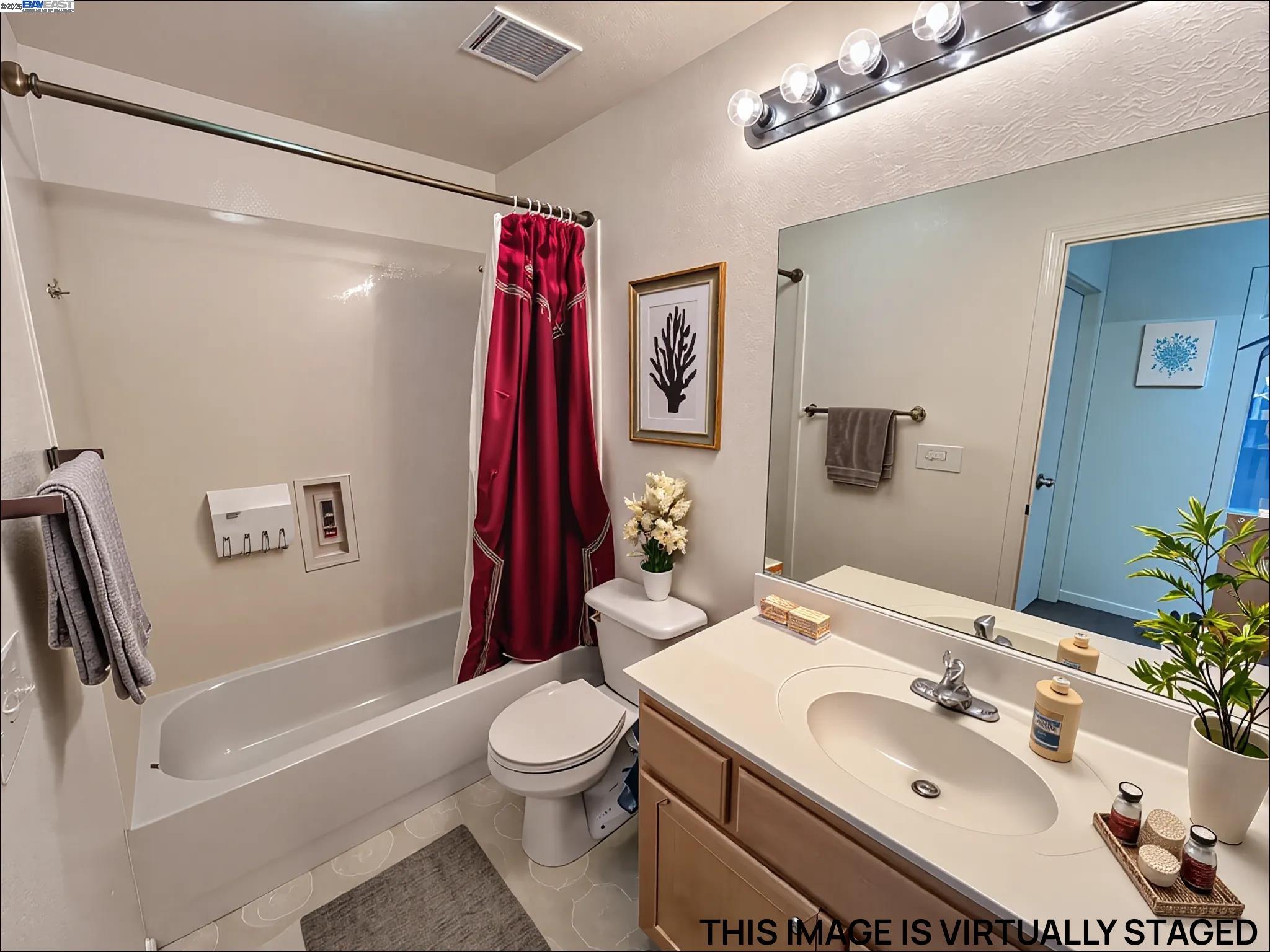 Detail Gallery Image 18 of 53 For 3940 Pine Lake Cir, Stockton,  CA 95219 - 4 Beds | 3 Baths
