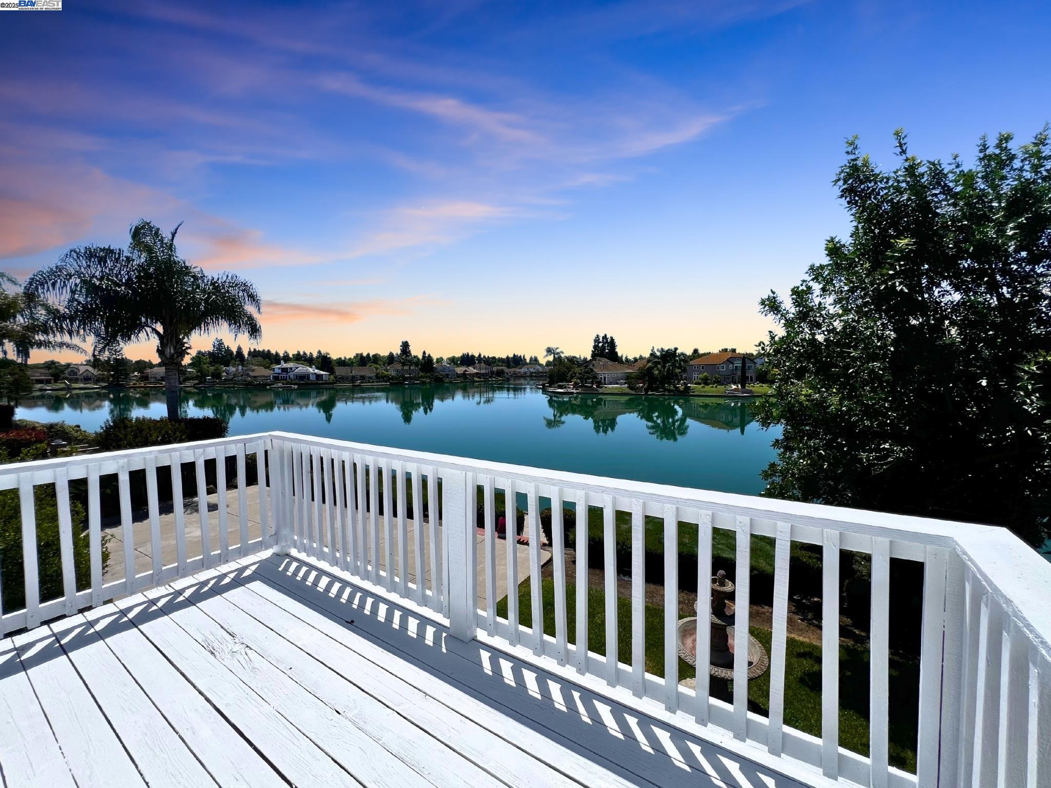 Detail Gallery Image 29 of 53 For 3940 Pine Lake Cir, Stockton,  CA 95219 - 4 Beds | 3 Baths
