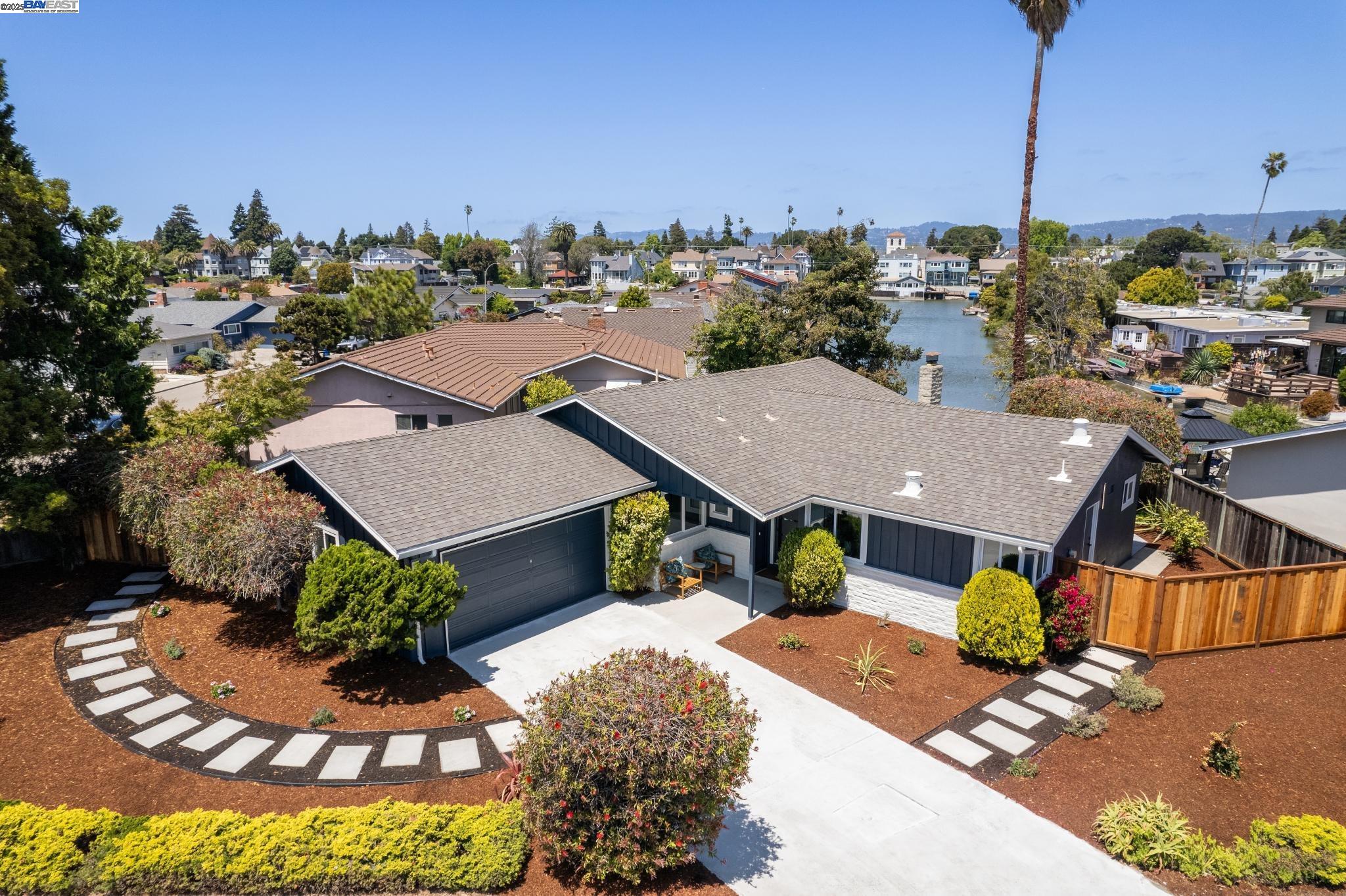 Detail Gallery Image 1 of 1 For 1915 Otis Dr, Alameda,  CA 94501 - 3 Beds | 2/1 Baths