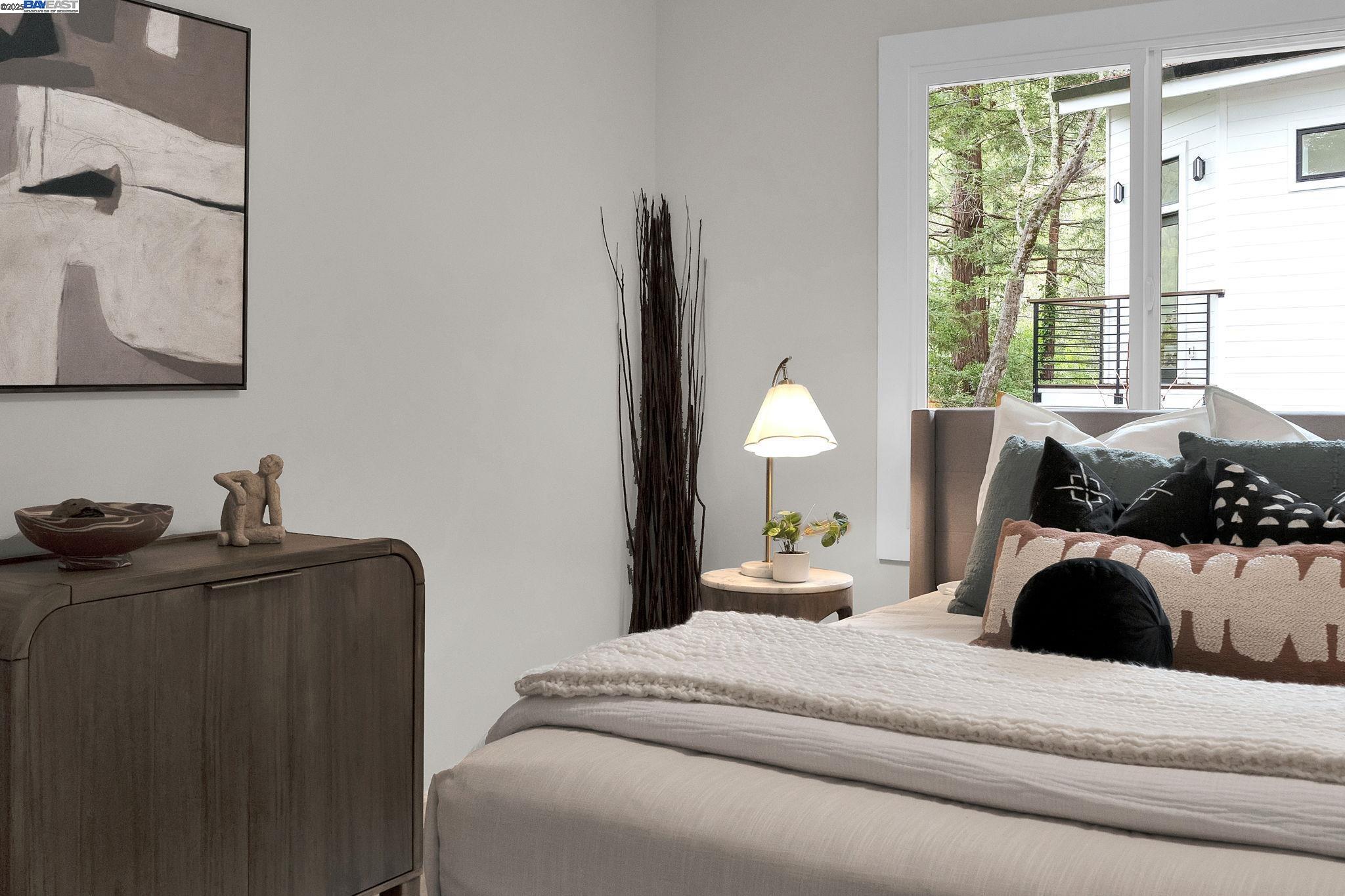 Detail Gallery Image 15 of 21 For 90 Upper Briar Road, Kentfield,  CA 94904 - 4 Beds | 3 Baths