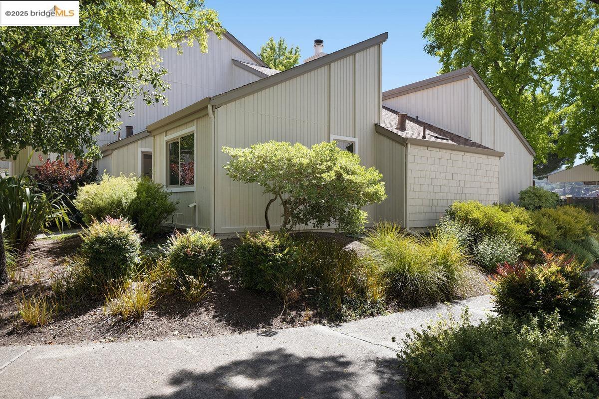 Photo #2: 41099580 Listing 