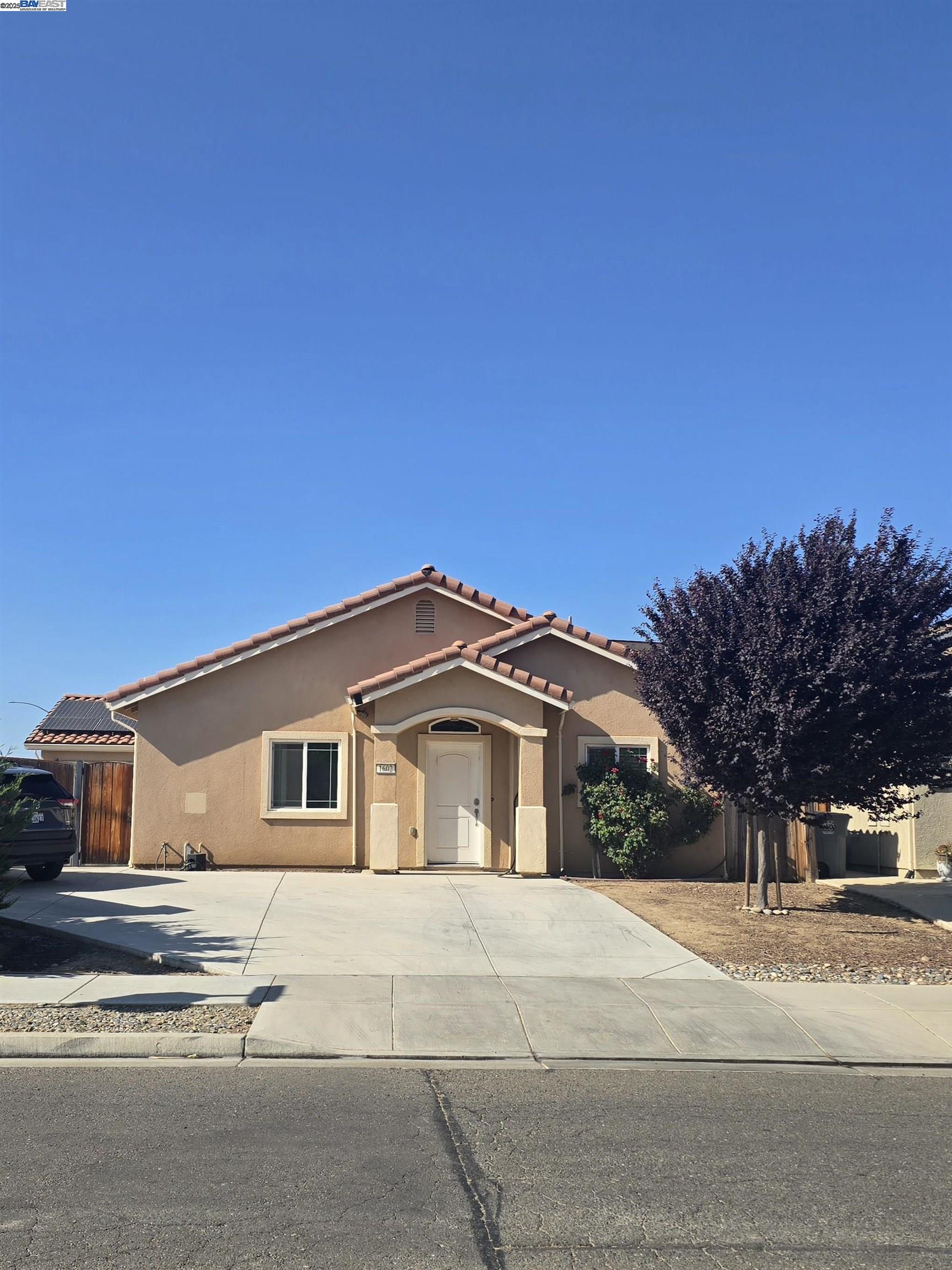 Thumbnail for 1602 Woodbrush Ave, Los Banos, CA 93635