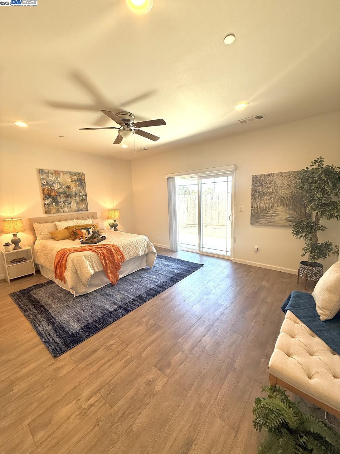 Detail Gallery Image 12 of 13 For 1602 Woodbrush Ave, Los Banos,  CA 93635 - 4 Beds | 3 Baths