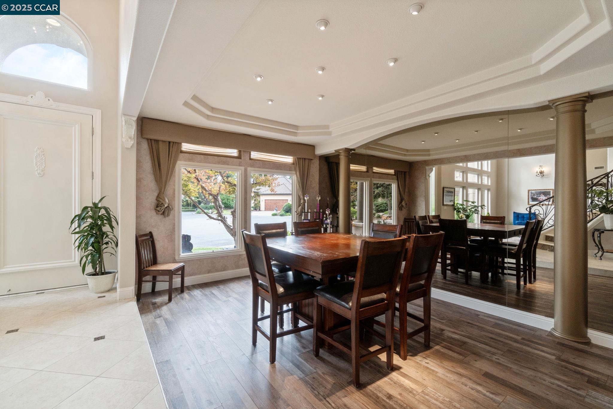 Detail Gallery Image 33 of 60 For 2550 E Jenny Ave, Fresno,  CA 93720 - 4 Beds | 4/1 Baths