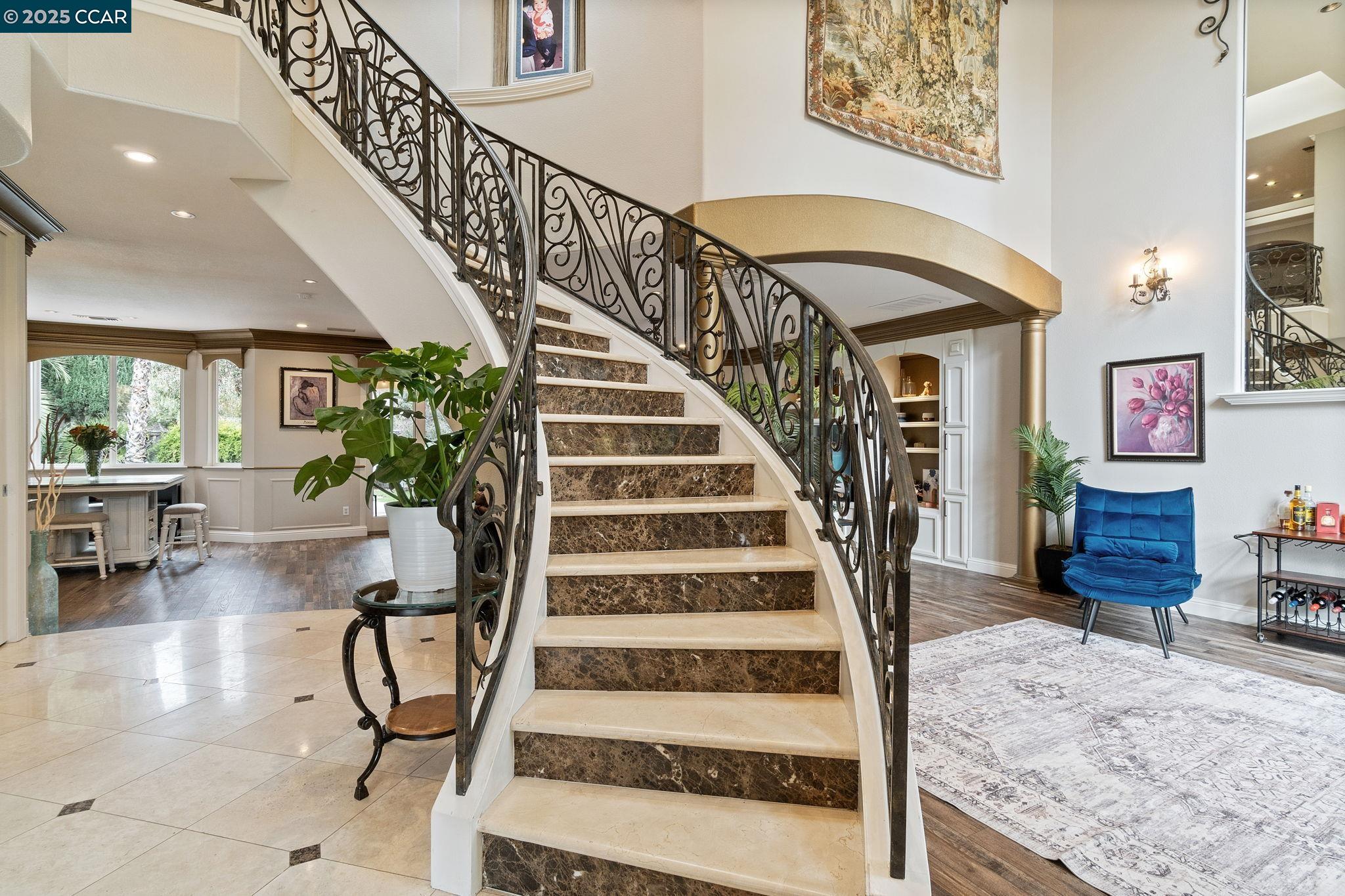 Detail Gallery Image 35 of 60 For 2550 E Jenny Ave, Fresno,  CA 93720 - 4 Beds | 4/1 Baths