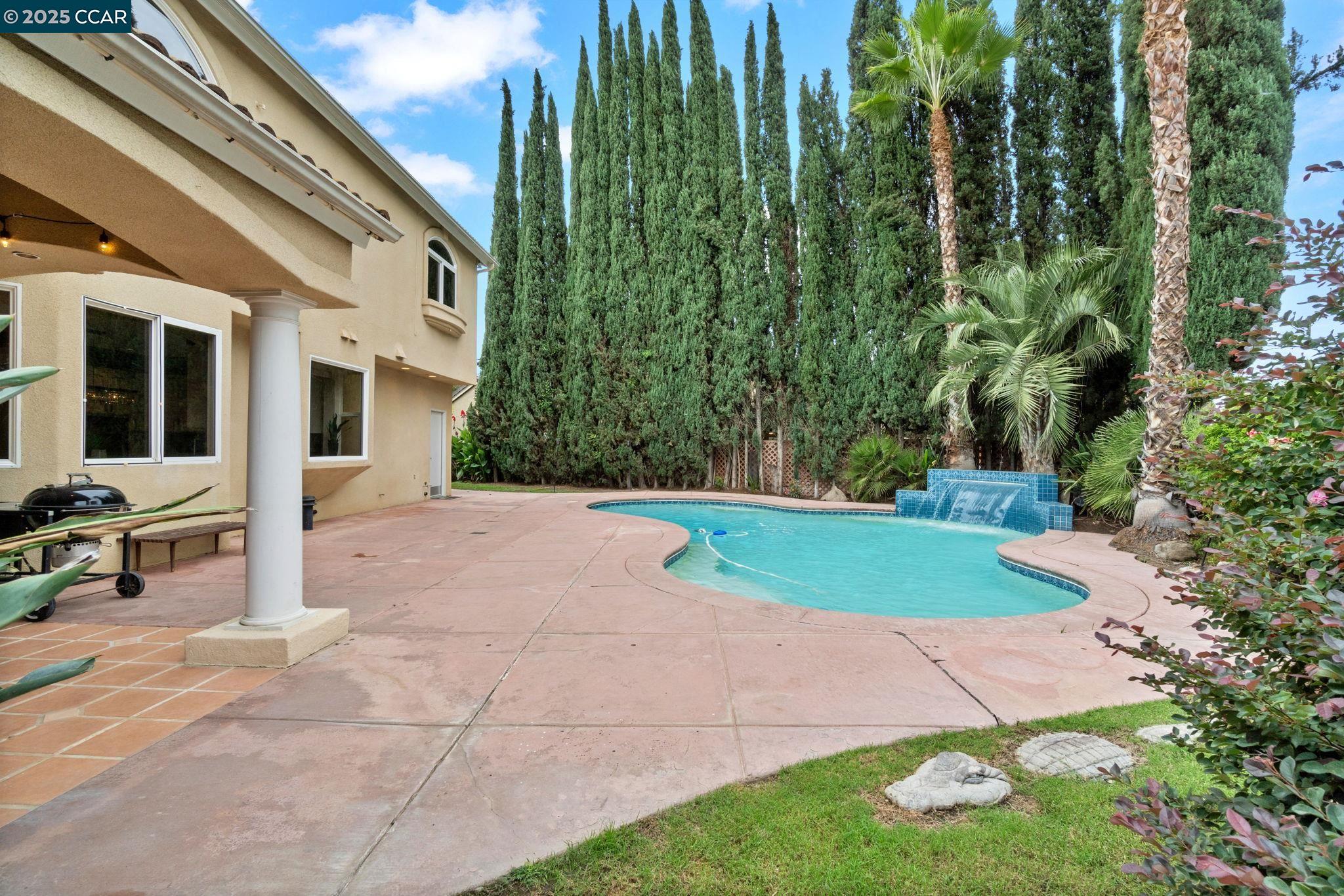 Detail Gallery Image 59 of 60 For 2550 E Jenny Ave, Fresno,  CA 93720 - 4 Beds | 4/1 Baths