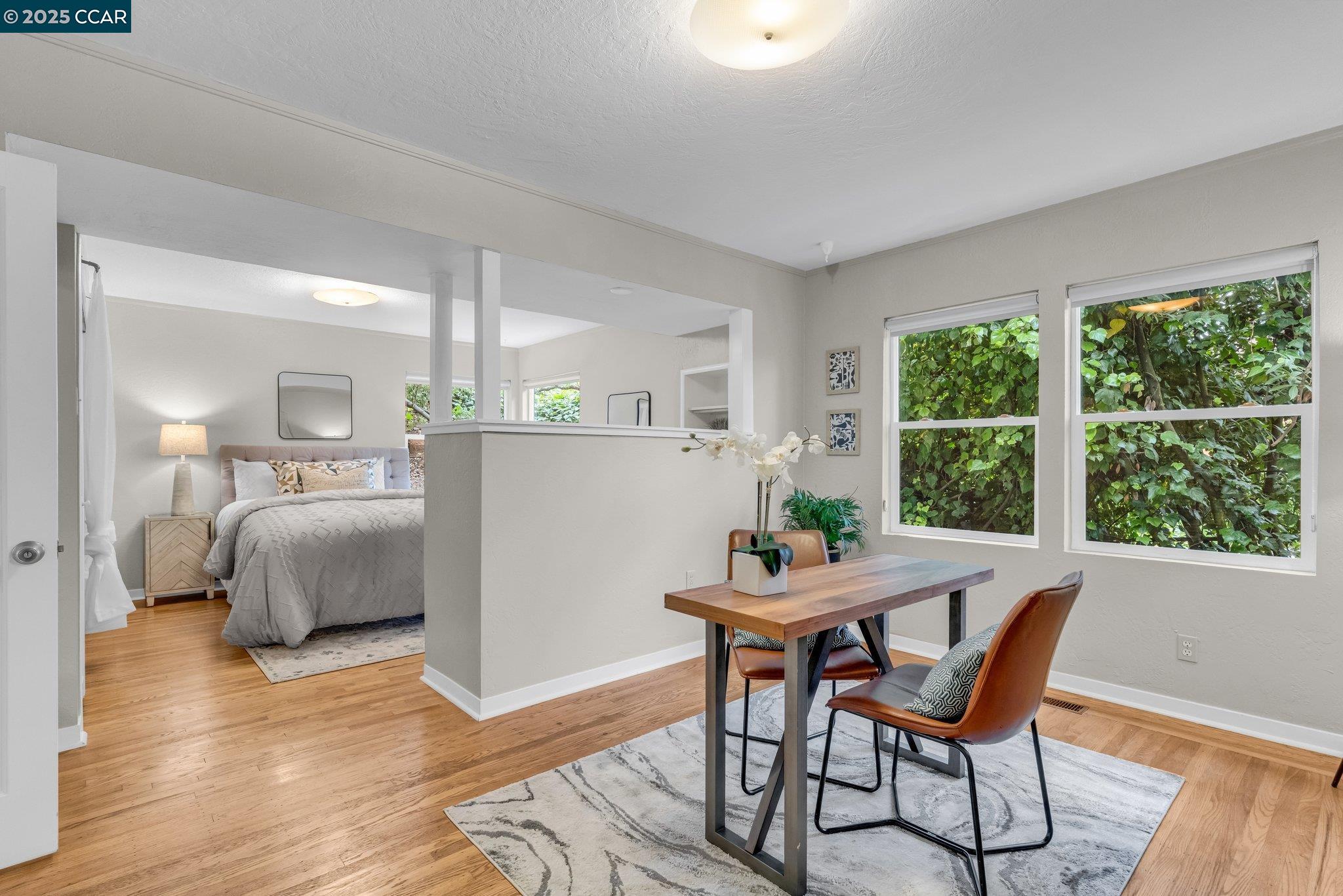 Detail Gallery Image 14 of 40 For 83 Arlington Ave., Kensington,  CA 94707 - 4 Beds | 2 Baths