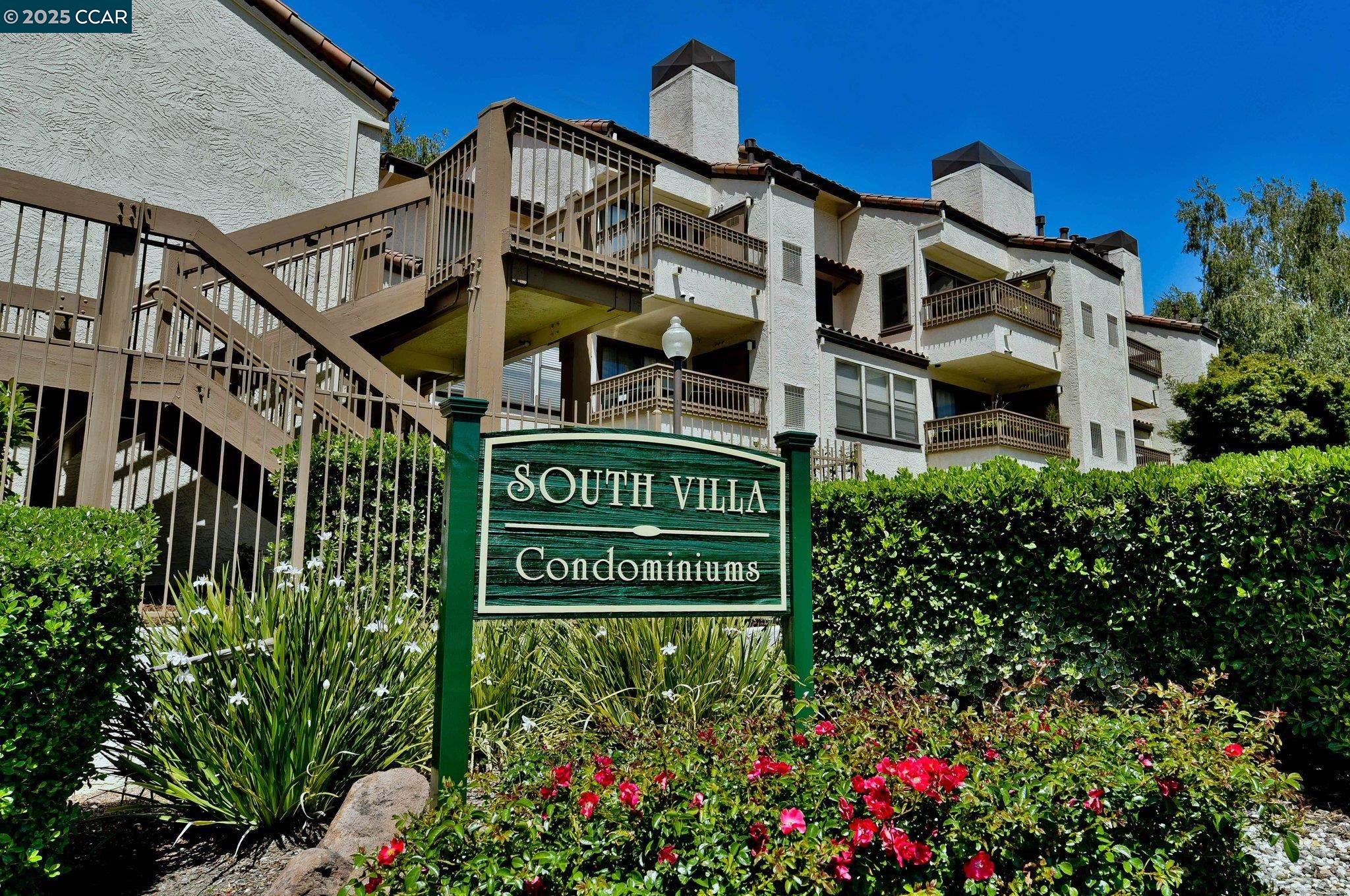 MLS: 41099601 Condo For Sale