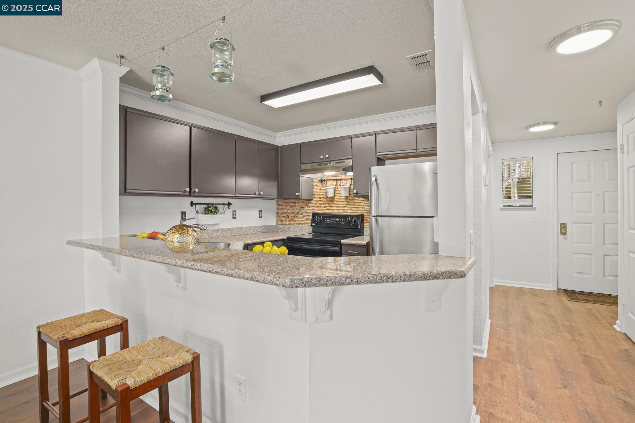 Photo #11: 41099601 Listing: Photo #11