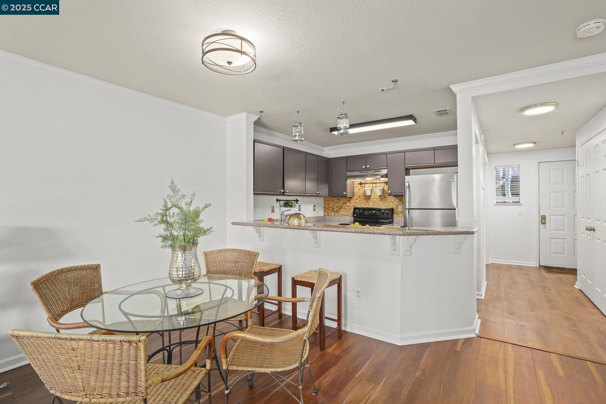 Photo #10: 41099601 Listing: Photo #10