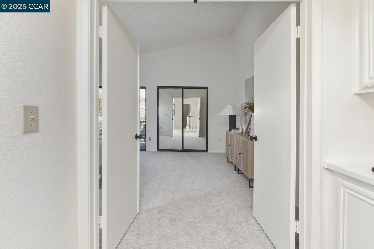 Detail Gallery Image 15 of 41 For 23 Shepardson Ln, Alameda,  CA 94502 - 2 Beds | 2/1 Baths
