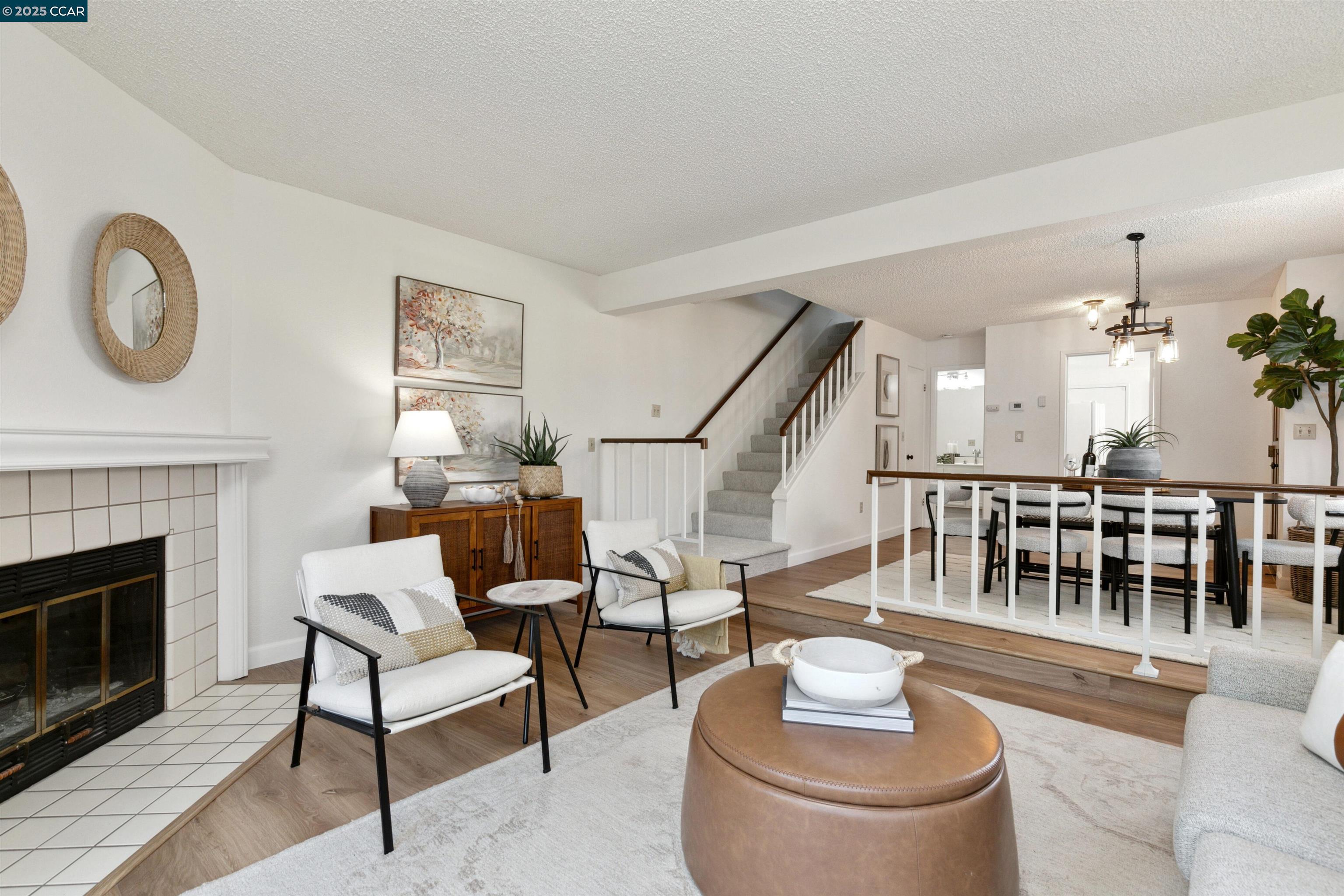 Detail Gallery Image 7 of 41 For 23 Shepardson Ln, Alameda,  CA 94502 - 2 Beds | 2/1 Baths