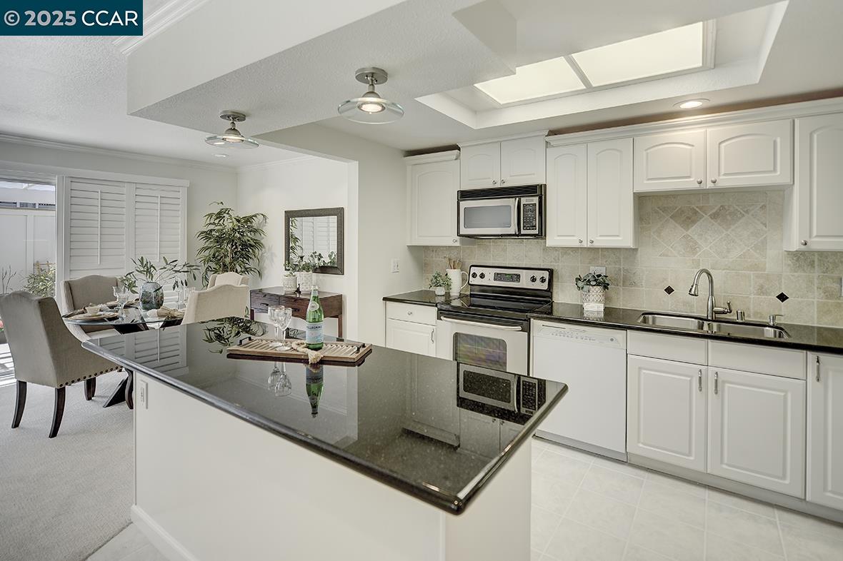 Photo #3: 41099605 Listing 