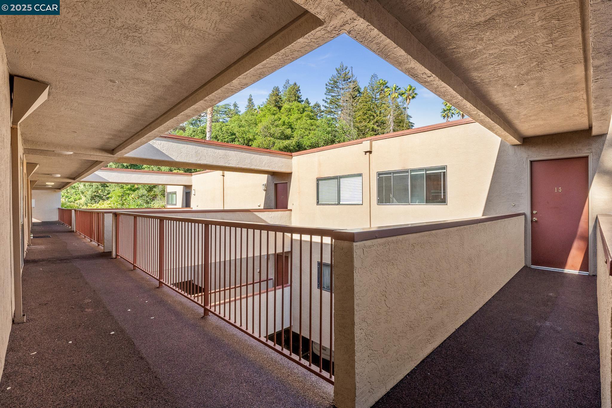Photo #3: 41099607 Listing 