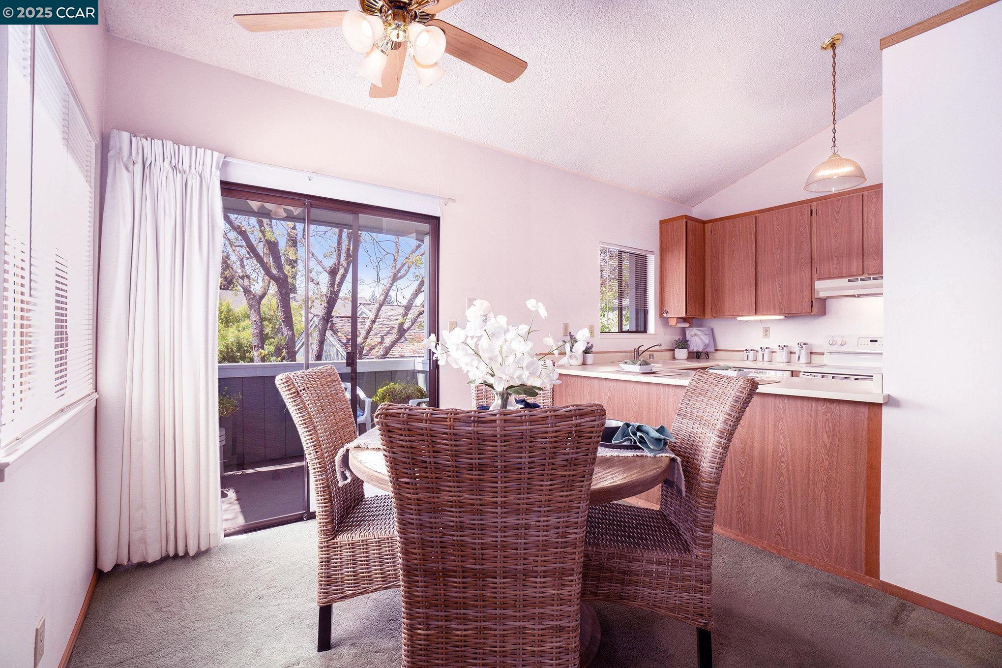 Photo #6: 41099608 Listing: Photo #6