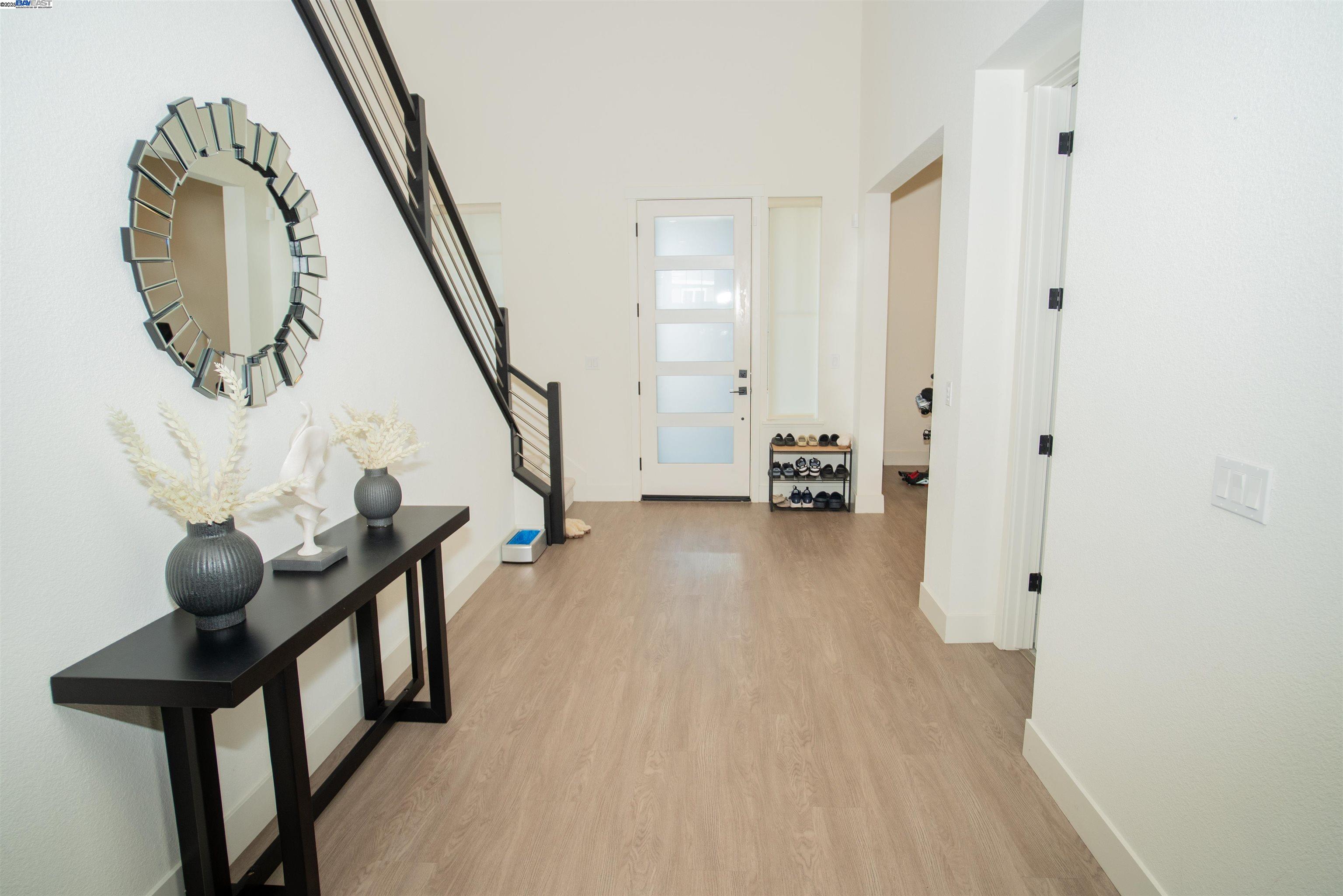 Detail Gallery Image 17 of 39 For 15991 Duggar Dr, Lathrop,  CA 95330 - 5 Beds | 4/1 Baths