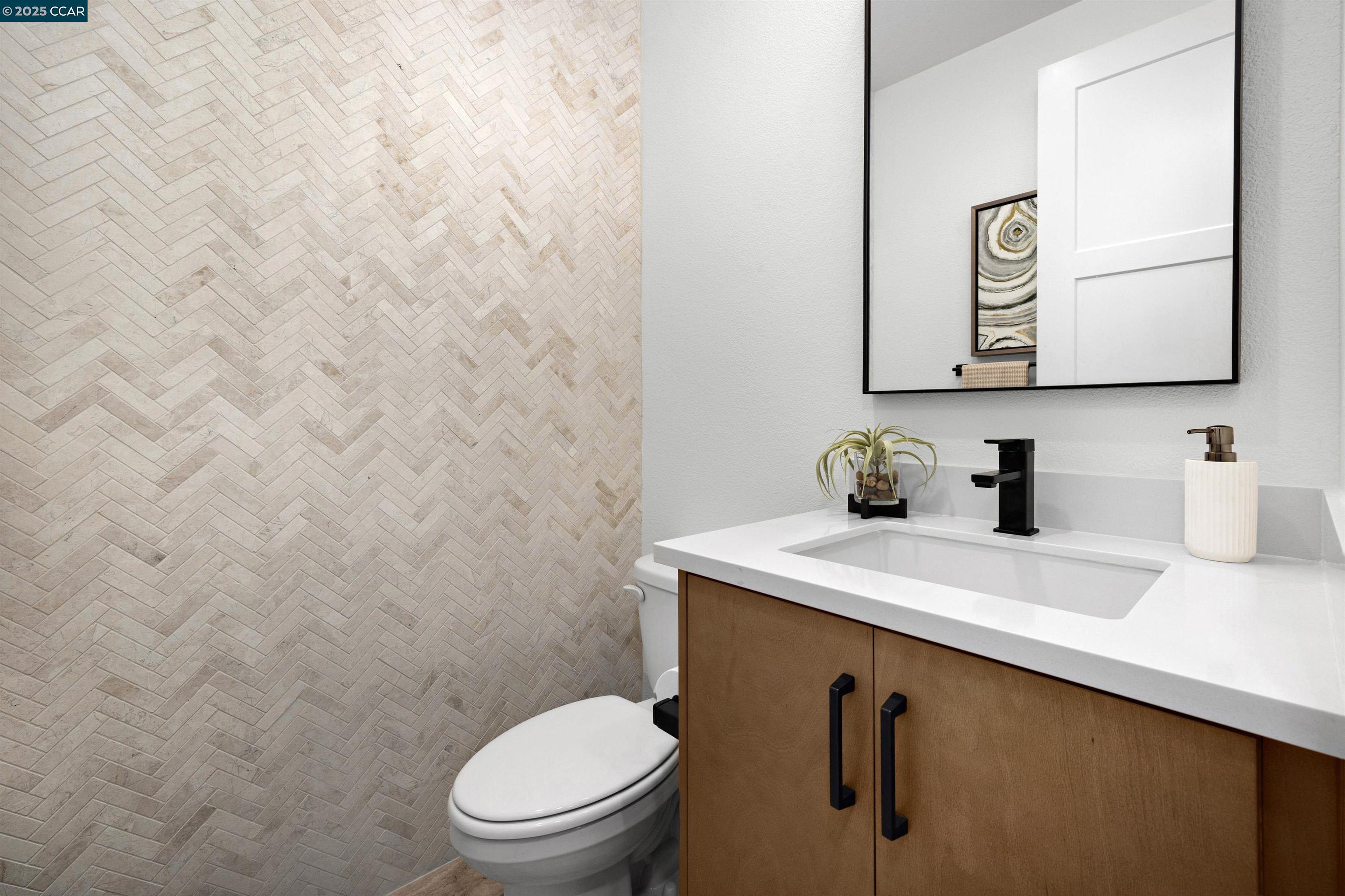 Detail Gallery Image 16 of 16 For 17013 Aldergrove Court, Lathrop,  CA 95330 - 4 Beds | 3/1 Baths