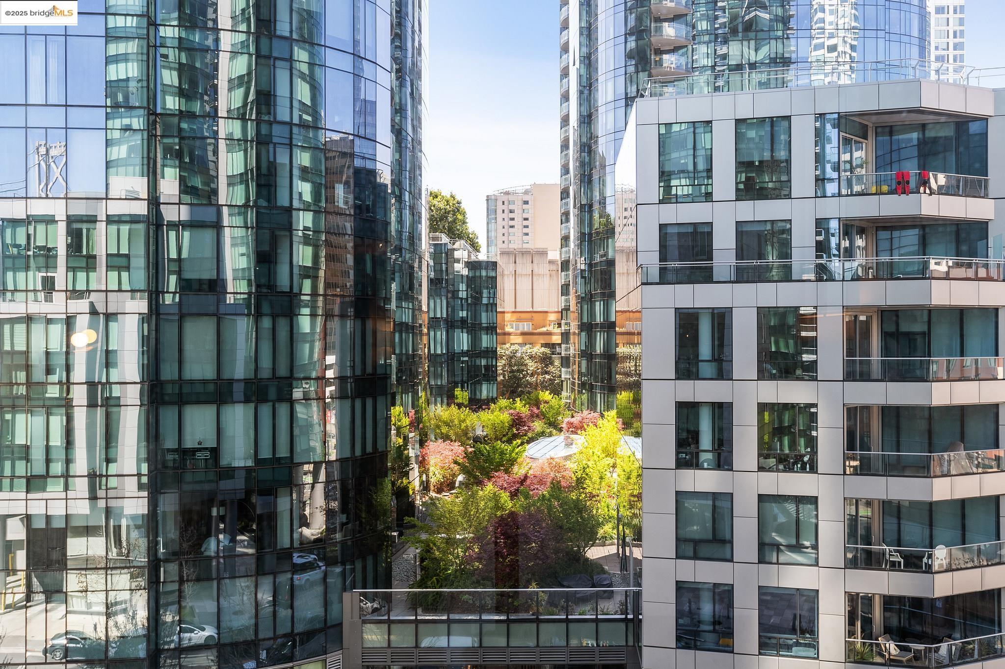 Detail Gallery Image 3 of 41 For 333 Main 7b,  San Francisco,  CA 94105 - 2 Beds | 2 Baths