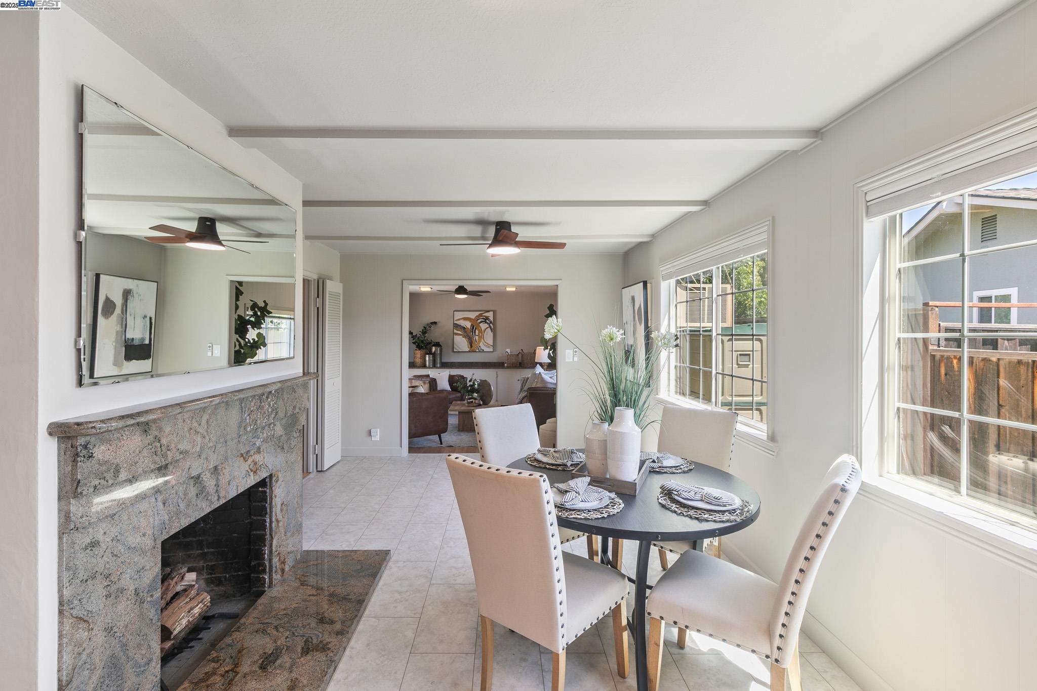Detail Gallery Image 13 of 53 For 3903 Manzanita Ct, Concord,  CA 94519 - 3 Beds | 2 Baths
