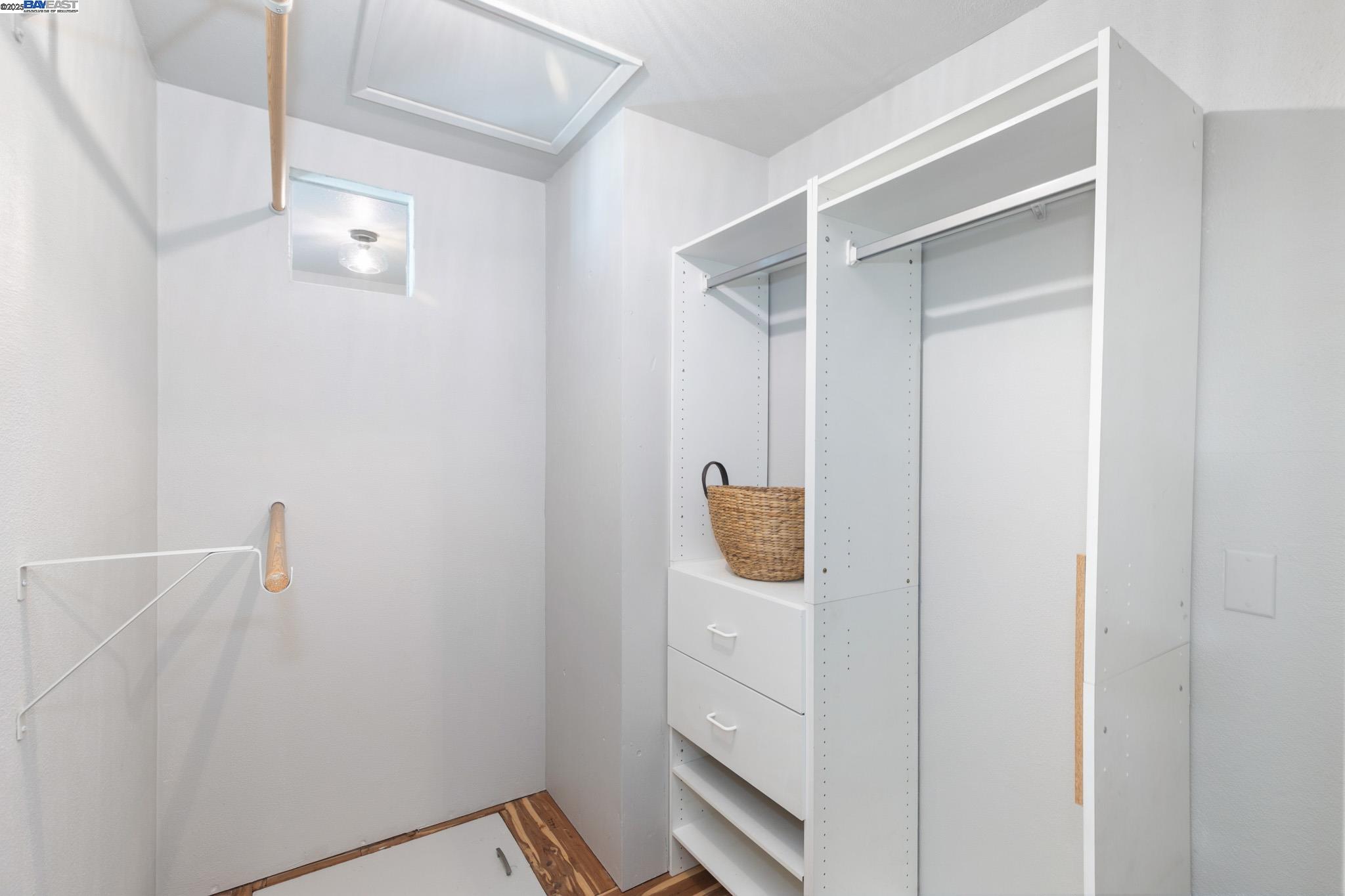 Detail Gallery Image 39 of 53 For 3903 Manzanita Ct, Concord,  CA 94519 - 3 Beds | 2 Baths