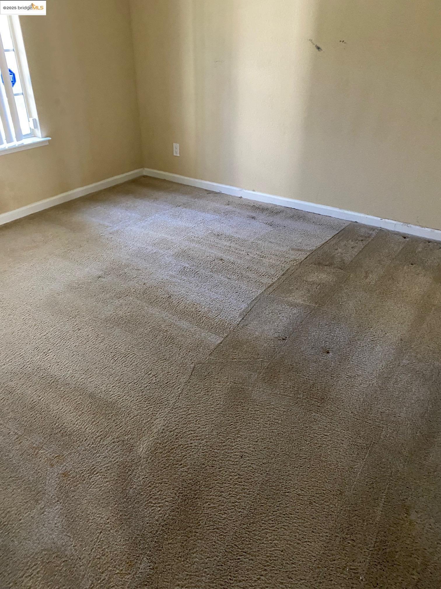 Detail Gallery Image 8 of 17 For 3933 Dale Rd. #B,  Modesto,  CA 95356 - 2 Beds | 2 Baths