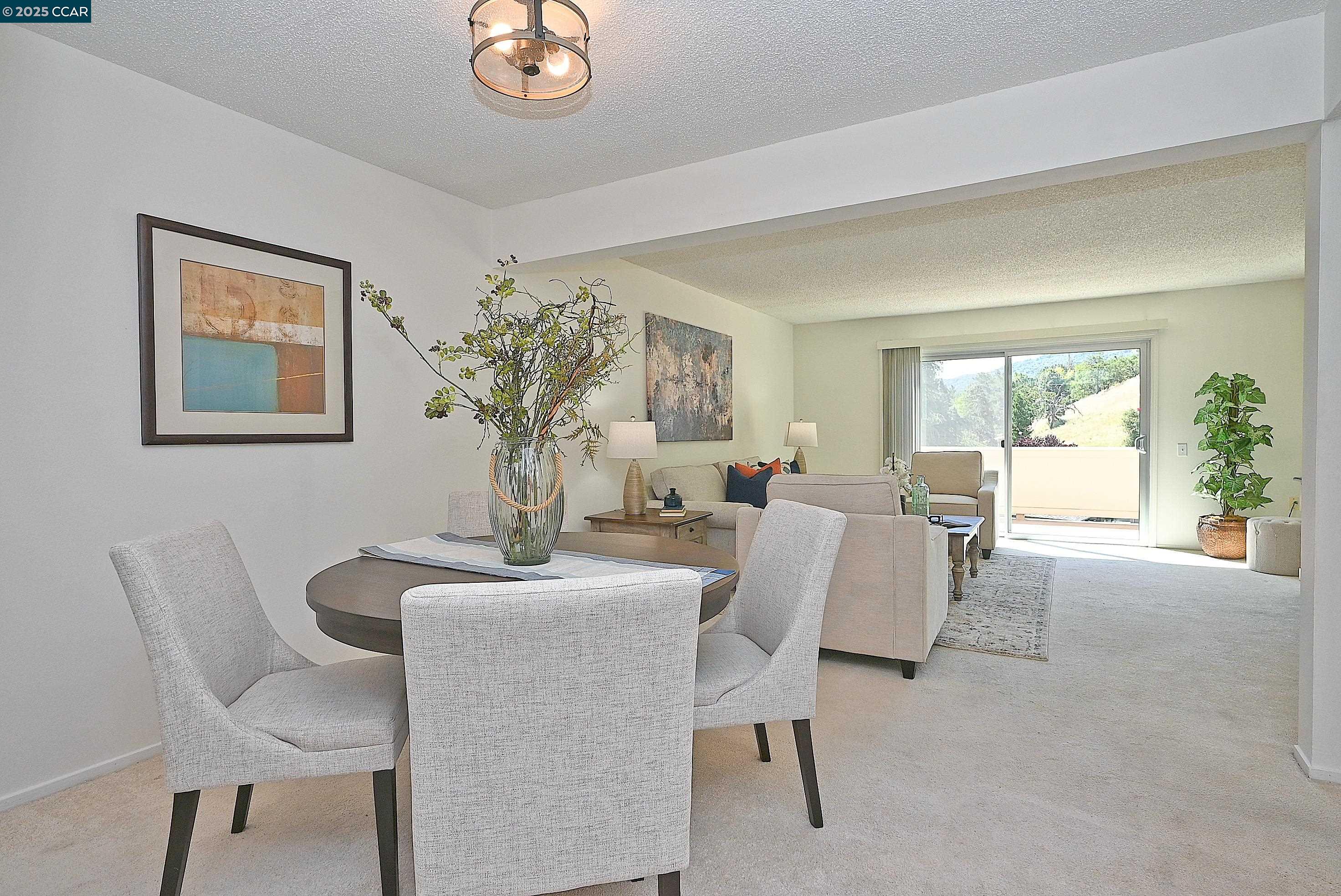 Detail Gallery Image 1 of 1 For 1316 Rockledge Ln #7,  Walnut Creek,  CA 94595 - 2 Beds | 1 Baths