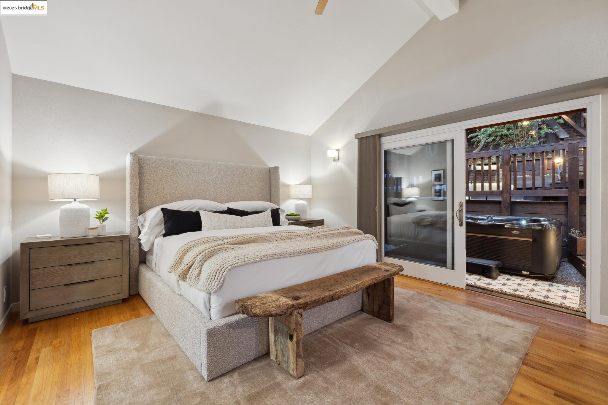 Detail Gallery Image 46 of 52 For 55 Merriewood Cir, Oakland,  CA 94611 - 3 Beds | 3 Baths